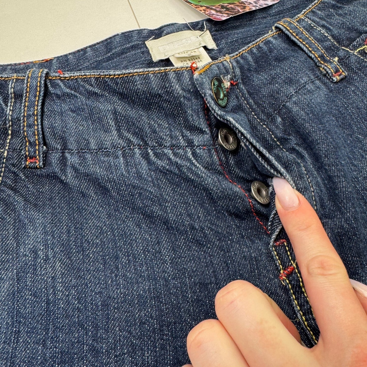 Y2K vintage Diesel denim shorts low rise capri cropped dark blue contrast