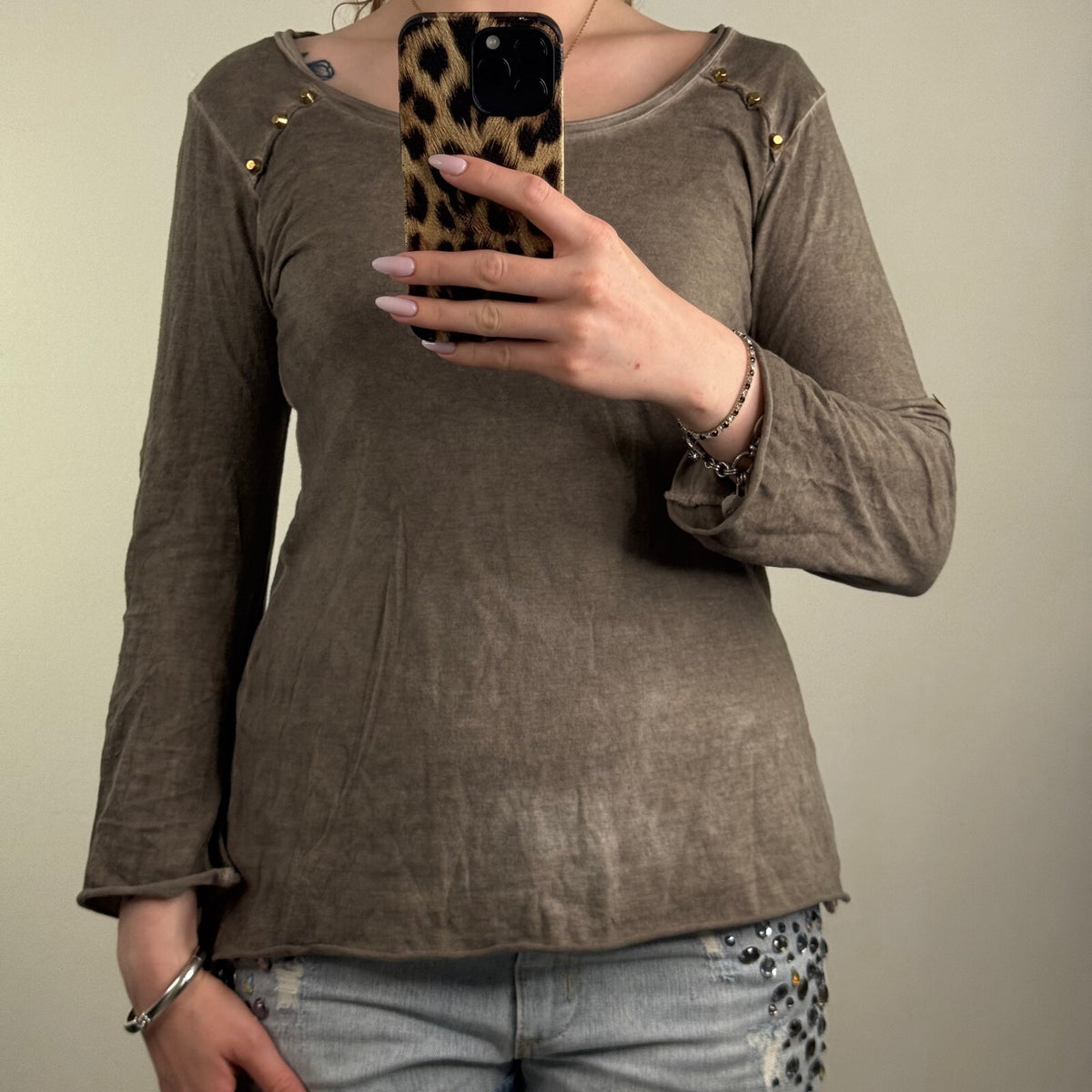 Y2K vintage long sleeve top studded khaki rolled up scoop neck
