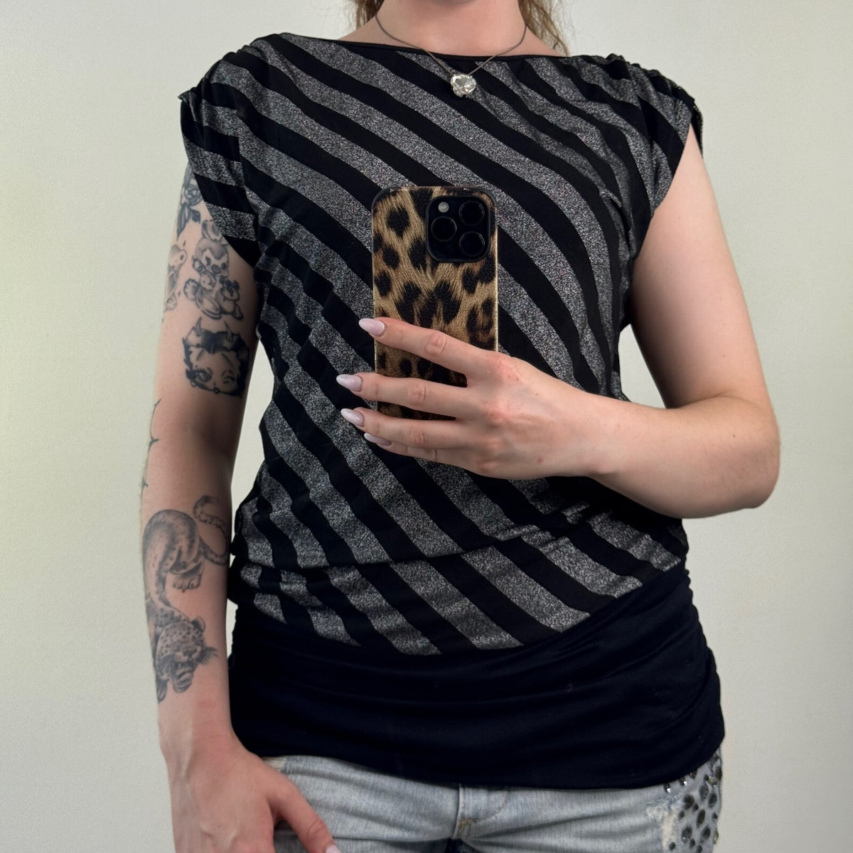 Y2K vintages stripe t-shirt short sleeve top slouchy straight neck sparkly