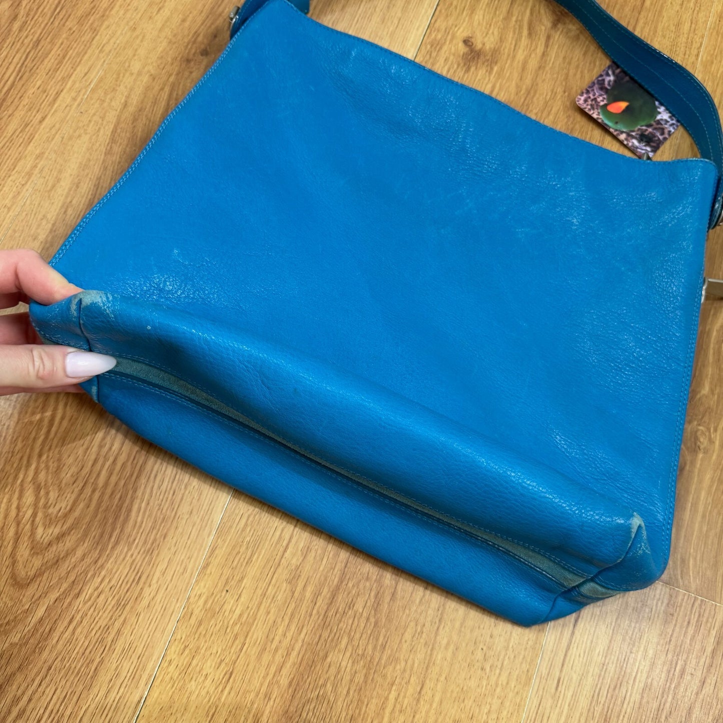 Y2K vintage Fossil shoulder bag small genuine cow hide leather zip suede detail