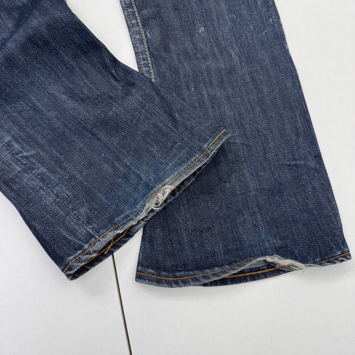 Vintage Y2K Evisu Low Rise Bootcut Jeans Distressed Seagull Logo Dark Wash Denim