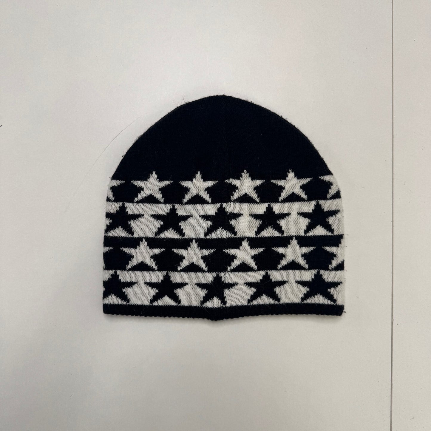 Y2K vintage hat beanie star black white knit stretchy unisex