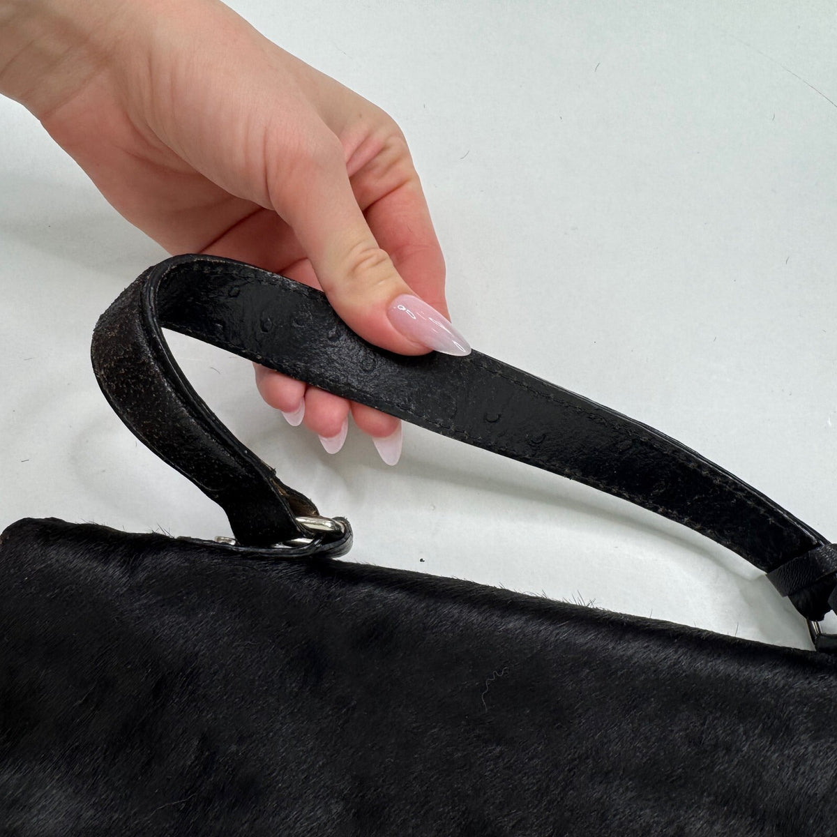 Y2K vintage pony hair handbag leather ostrich effect pattern fringe medium