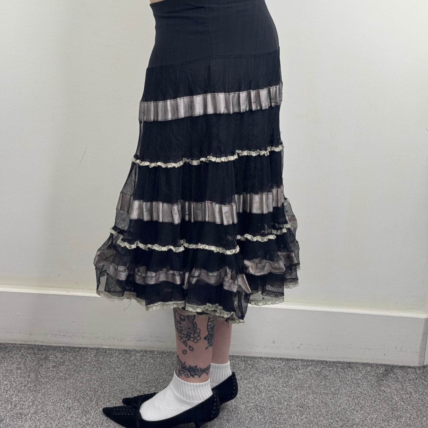 Y2K vintage maxi skirt tutu mesh frilly ruffle lace stretchy coquette
