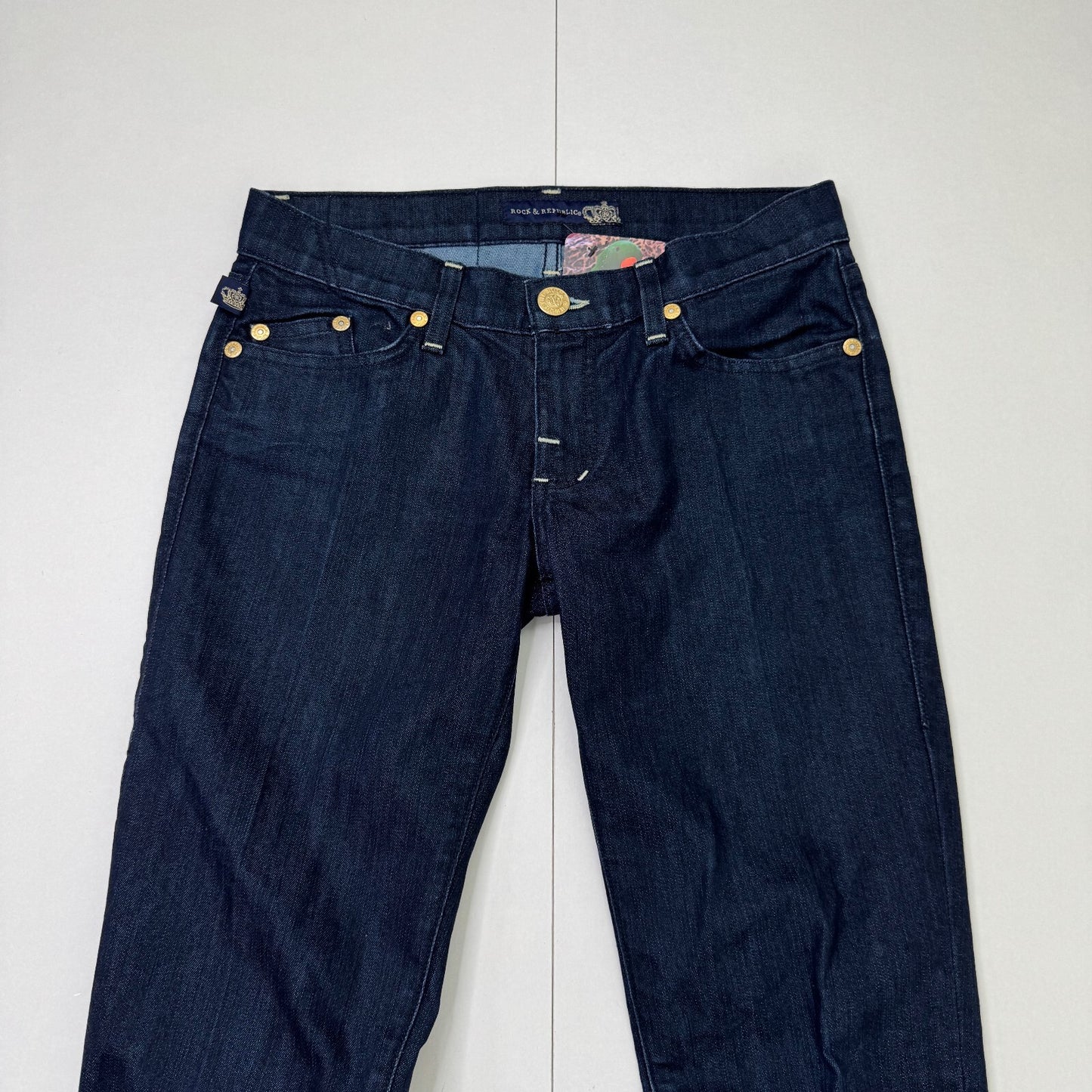 Vintage Rock & Republic jeans straight leg dark denim crown embroidered low rise
