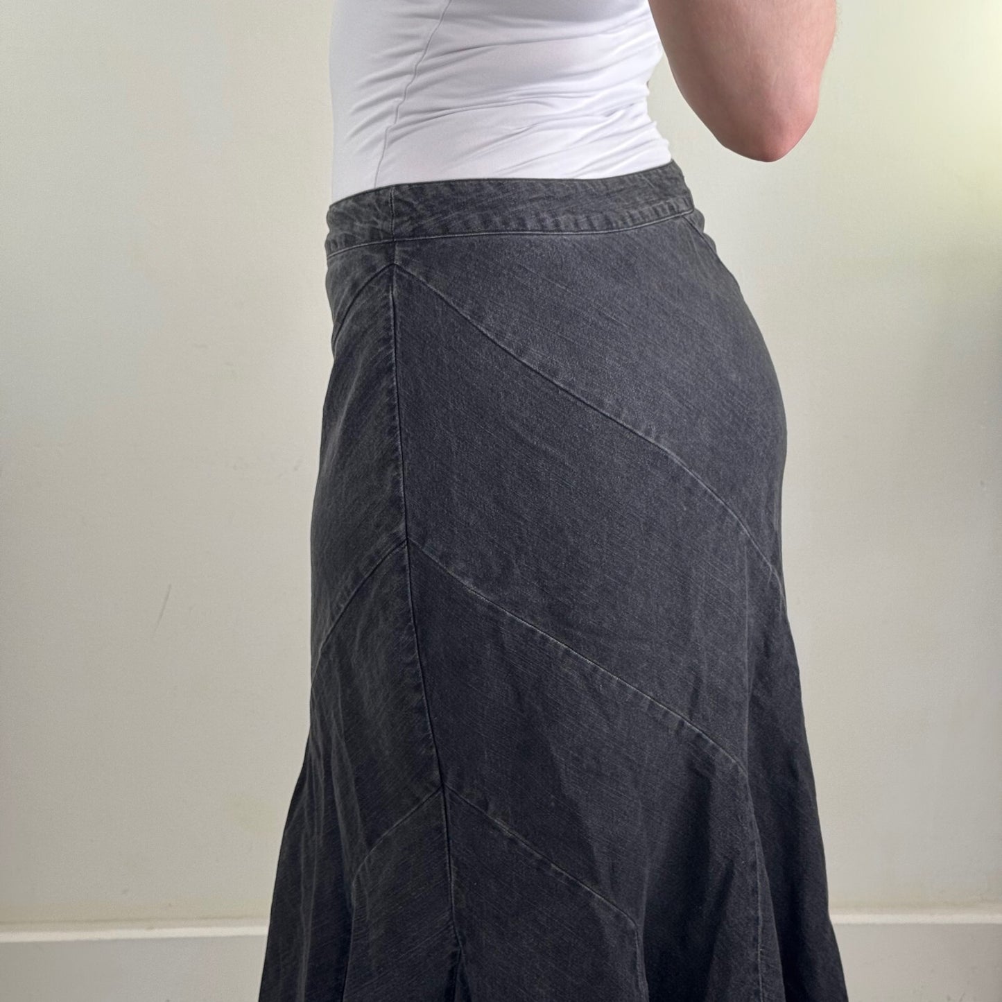 Y2K vintage denim maxi skirt dark grey faded black a line