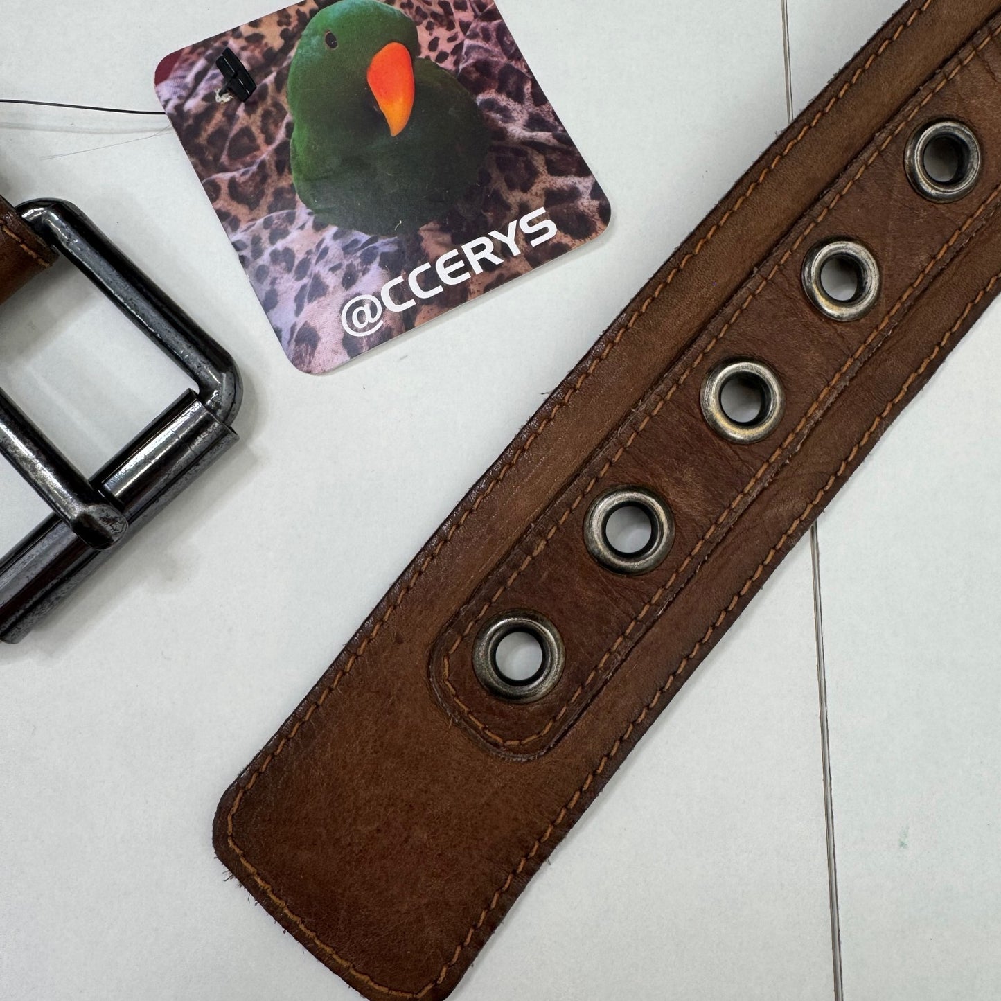 Y2K vintage real belt leather grommet square buckle brown