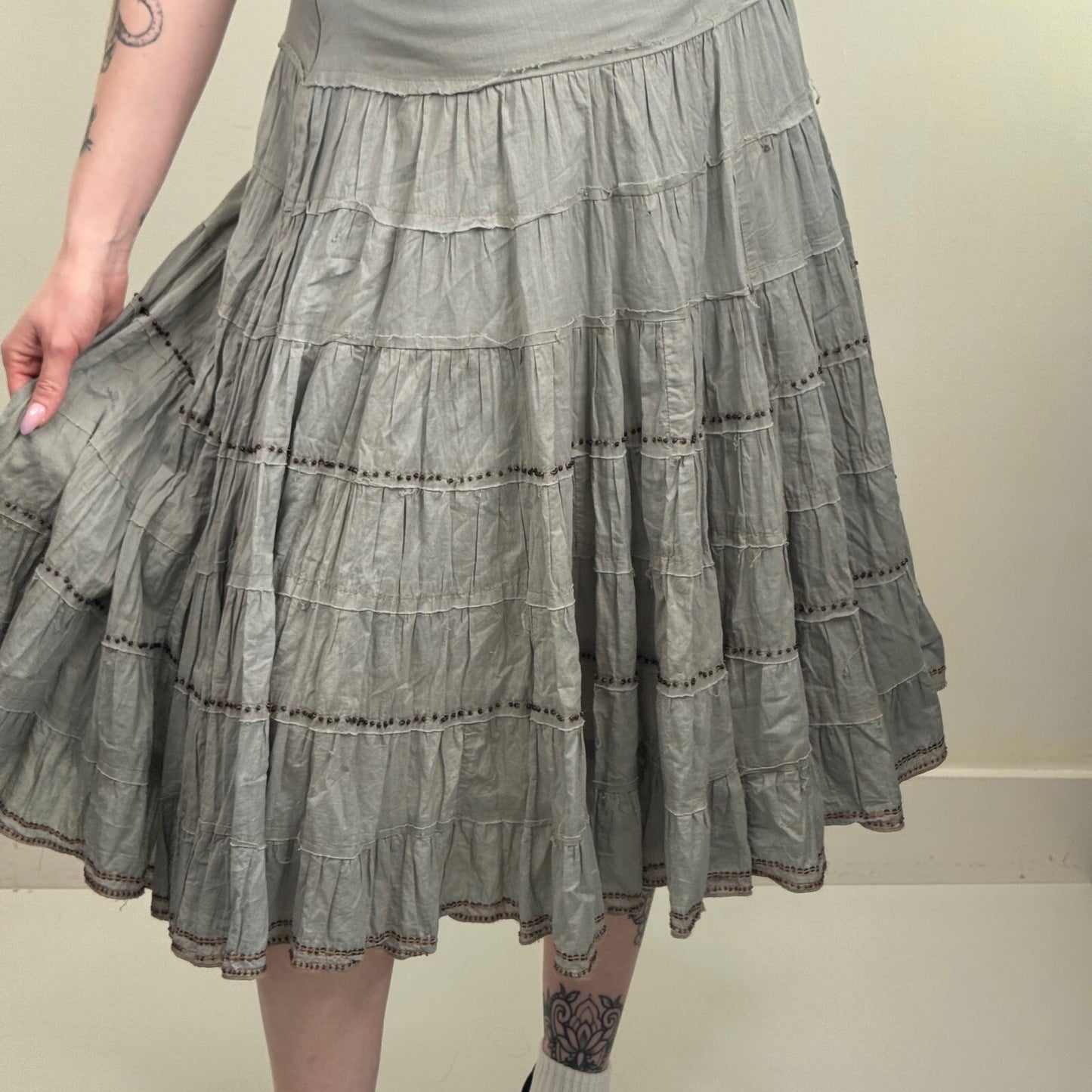 Y2K vintage maxi skirt tiered beaded a line boho summer fraying hem summer