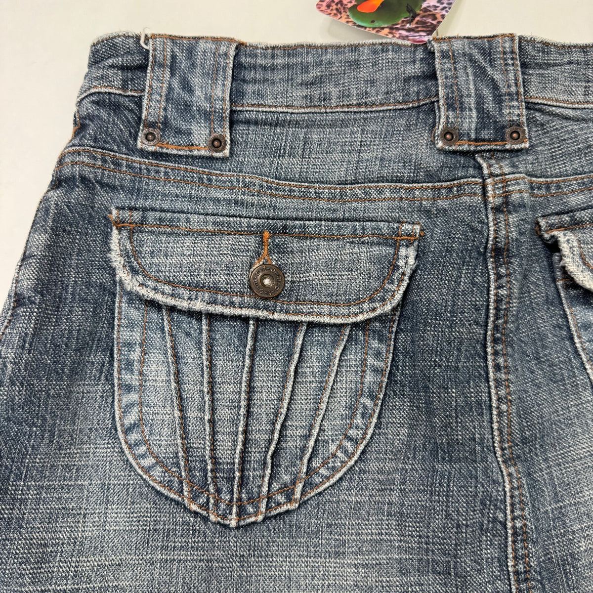 Y2K vintage mini skirt dark faded wash denim stretchy cargo pockets