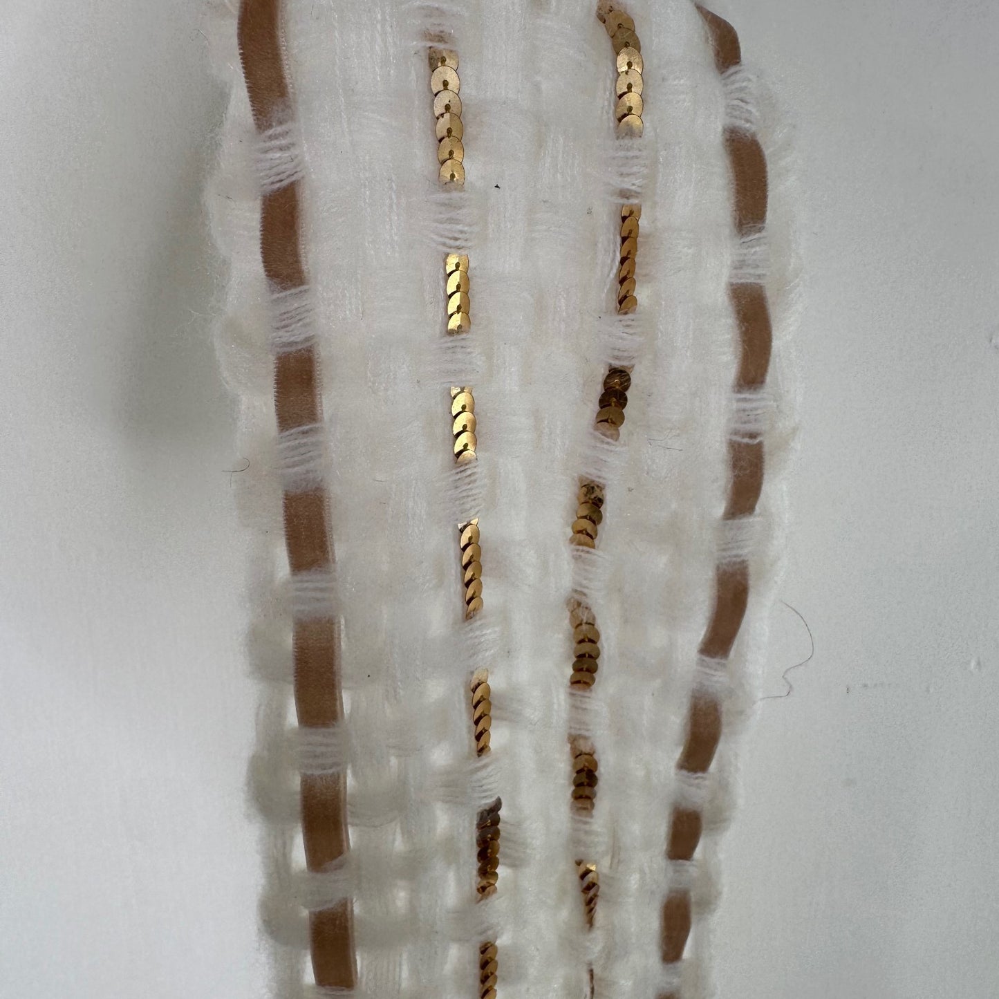 Y2K vintage scarf knit sequin fringe white gold chunky