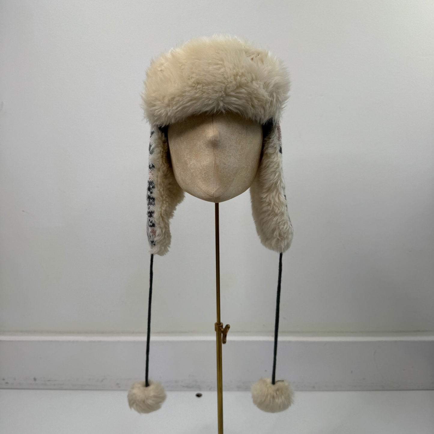 Y2K vintage trapper hat knit faux fur trim pom poms heart aztec print