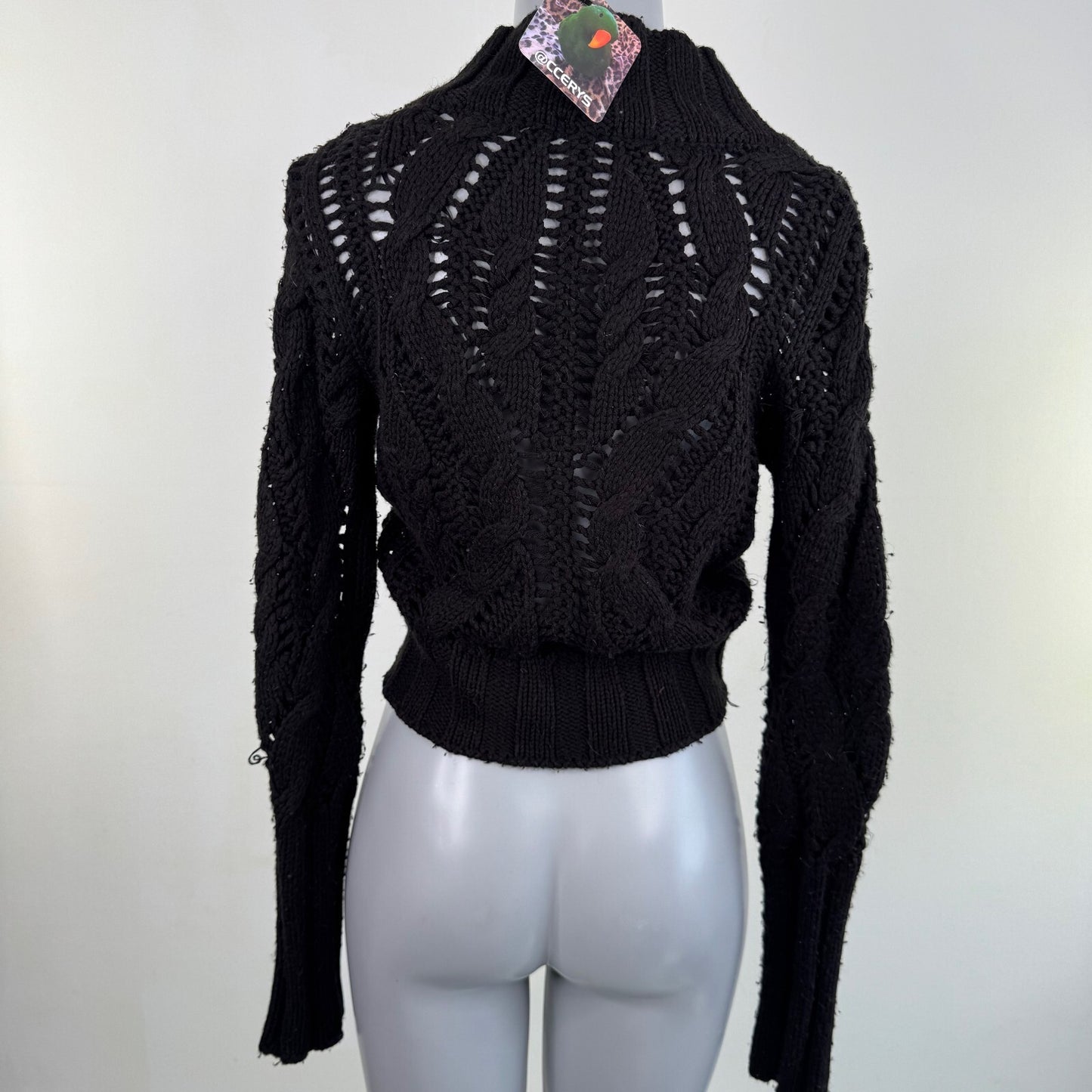 Y2K vintage Bay cardigan crop v neck chunky cable knit square button up black