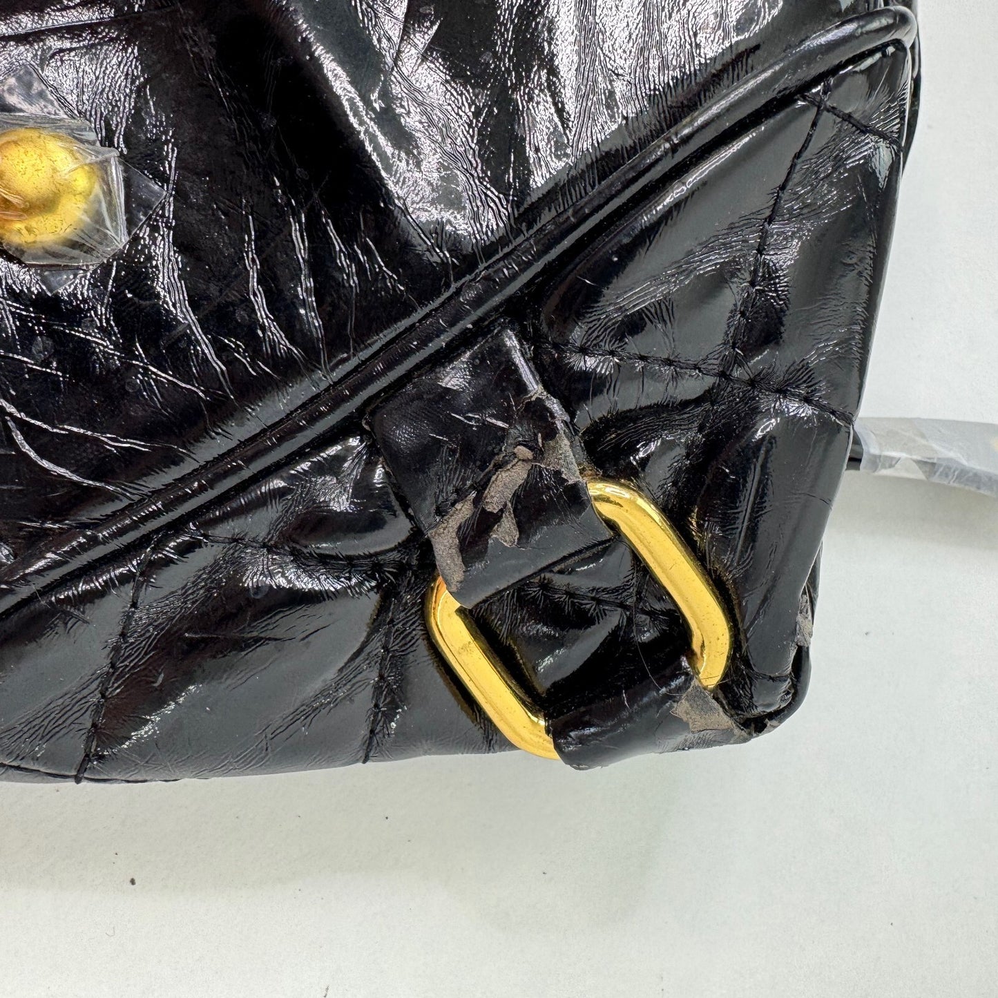 Y2K vintage Paul's Boutique handbag faux leather small quilted lock and key