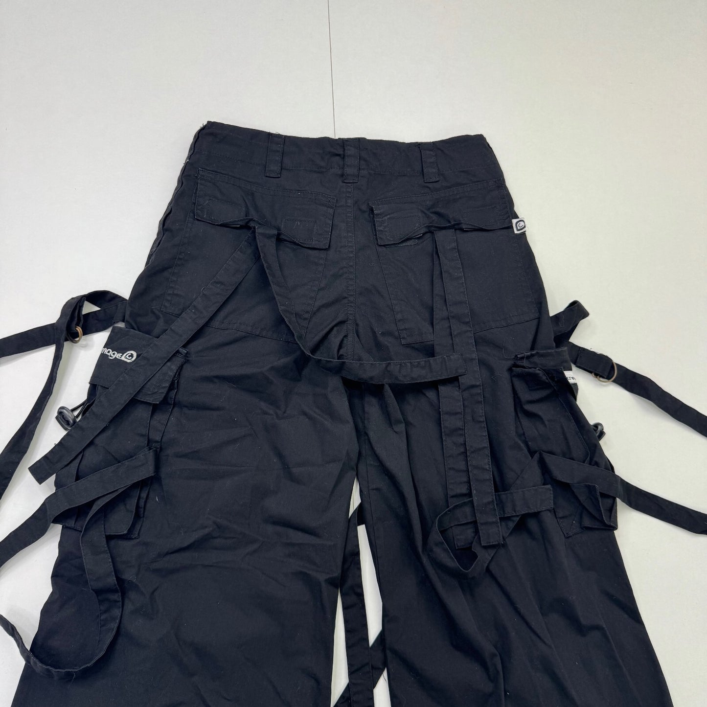 Y2K vintage Criminal Damage baggy shorts cropped cargo utility 3/4 length
