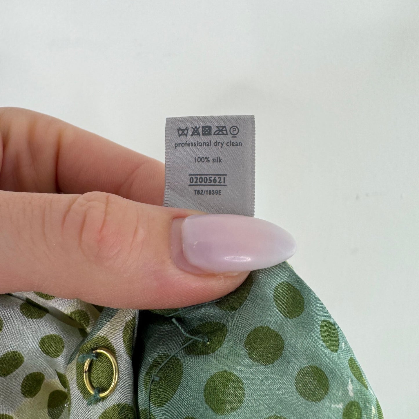 Y2K vintage Per Una scarf 100% silk polka dot sequin green stripe ombre