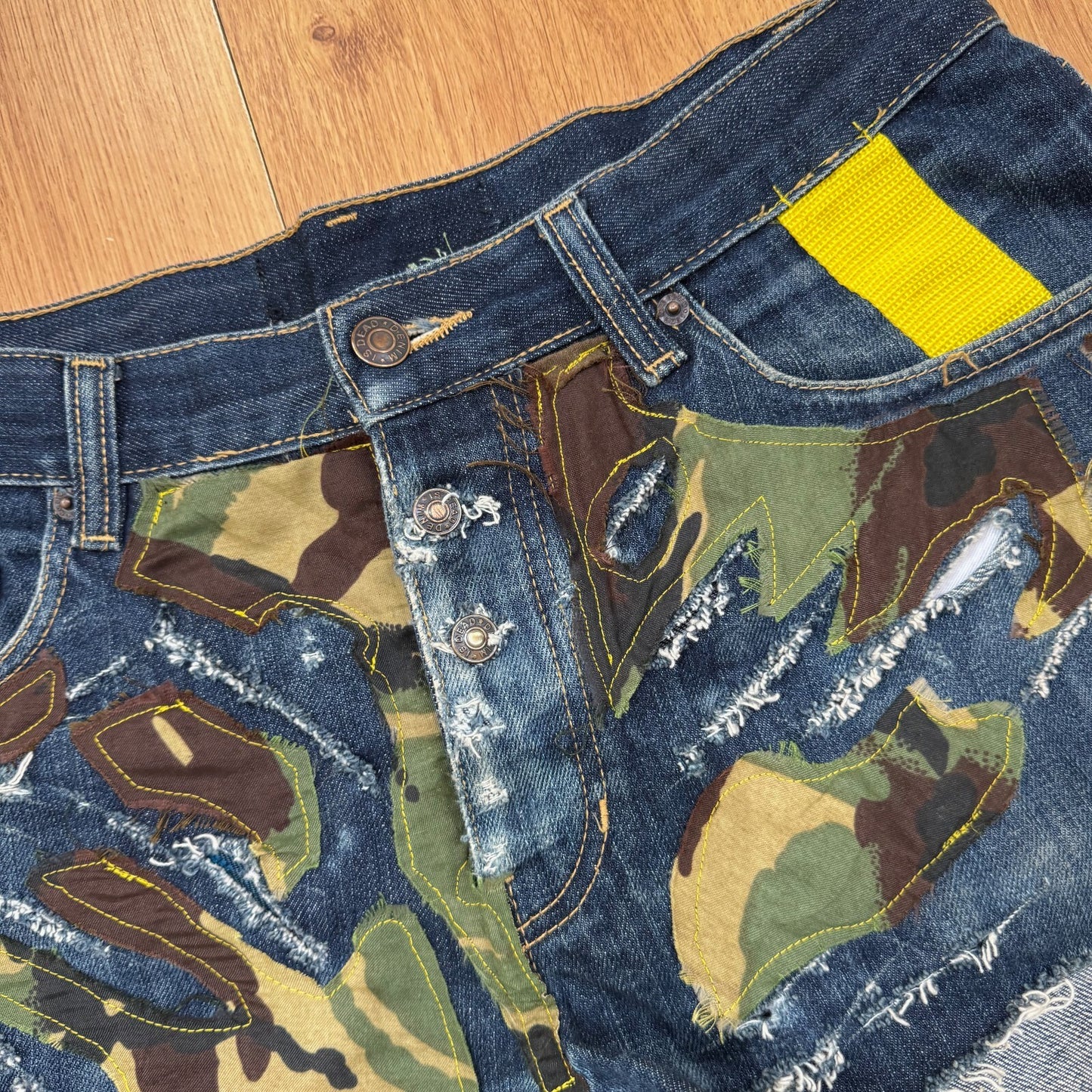 Y2K vintage denim mini shorts cam mid rise patchwork distressed fraying hem