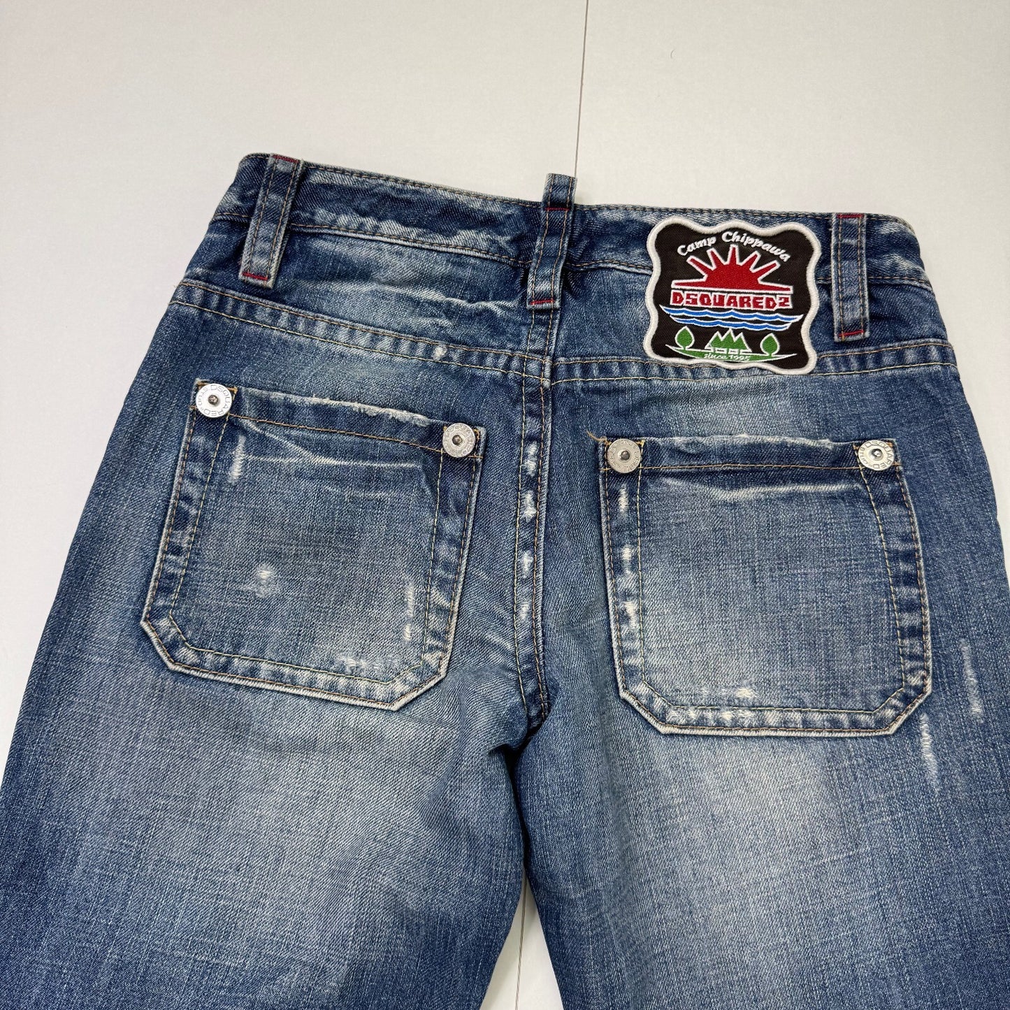 Y2K vintage DSQUARED2 capri jeans denim cropped low rise faded distressed