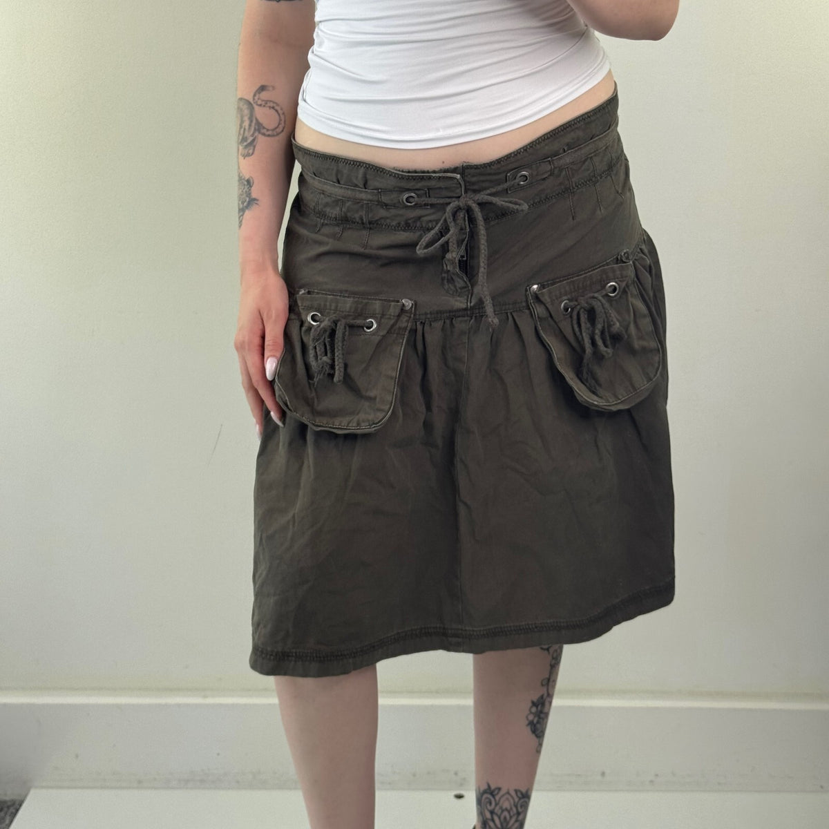 Y2K vintage midi skirt cargo a line pockets bow drawstring khaki utility