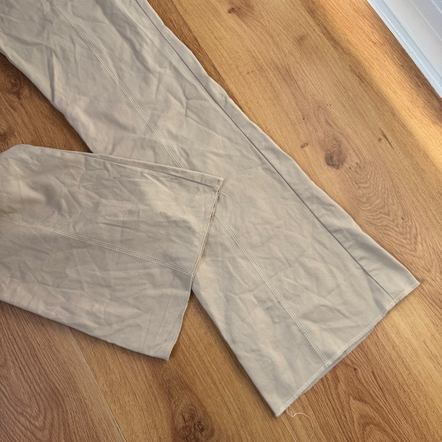 Y2K vintage tailored bootcut trousers chunky built in belt stretchy mid rise