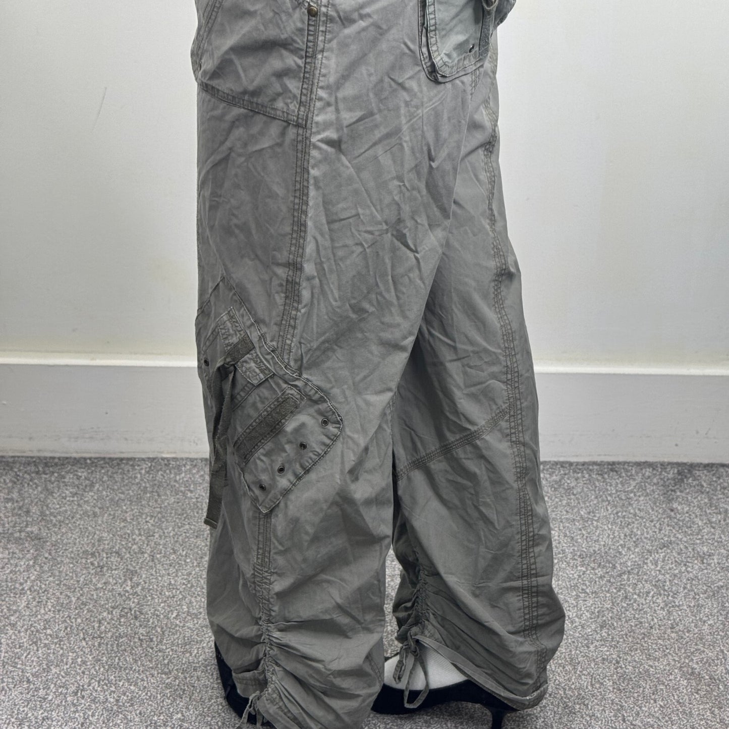 Y2K vintage cargo trousers pants utility baggy ruched bow pockets baggy khaki