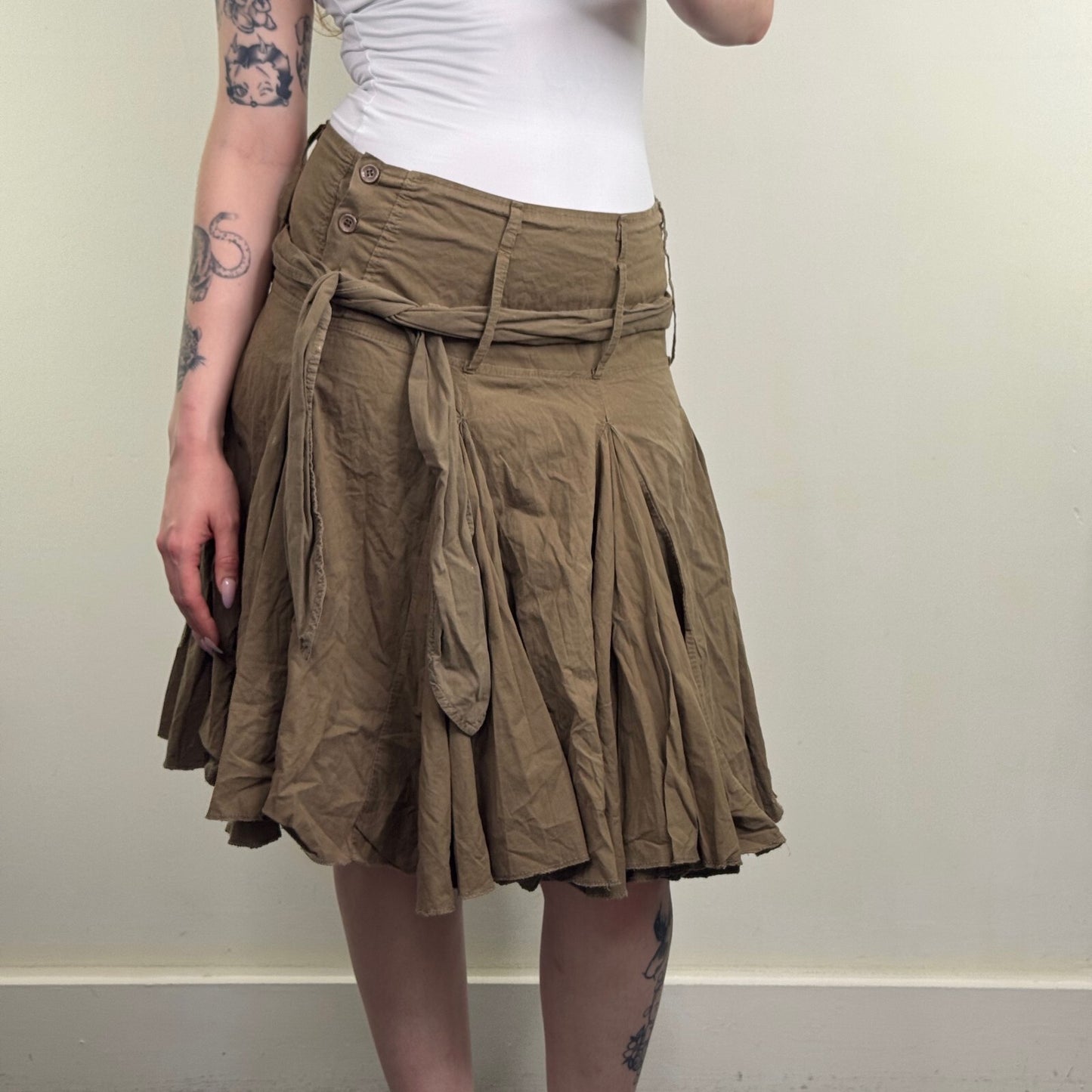 Y2K vintage midi skirt a line ruffle gathered adjustable bow knee length
