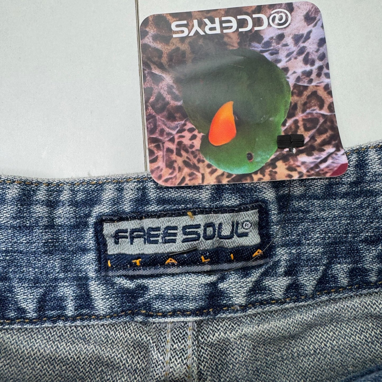 Y2K vintage low rise bootcut denim jeans faded distressed stripe wash
