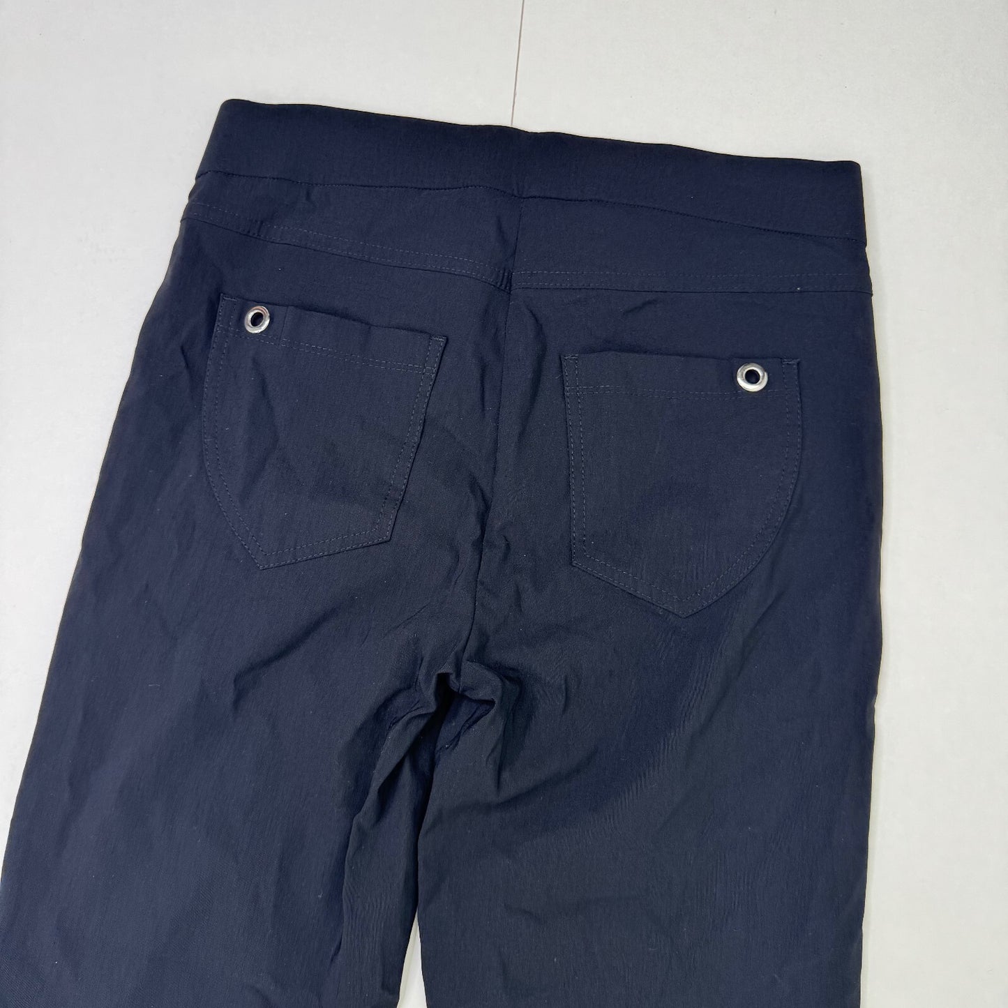 Y2K vintage capri trousers cropped grommet fitted stretchy