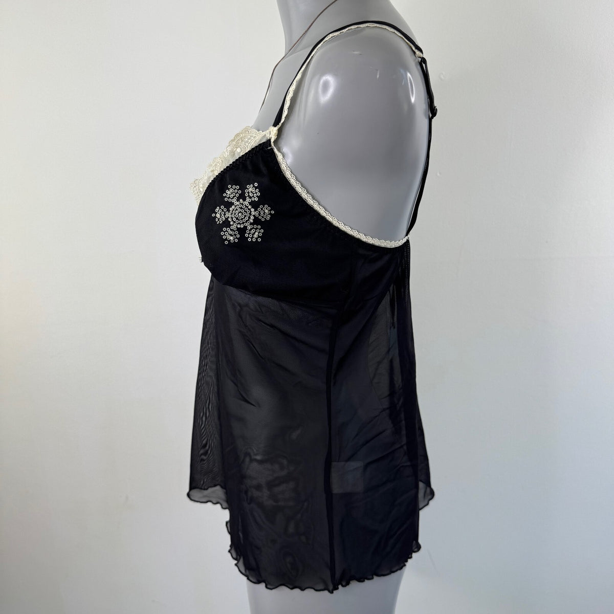 Y2K vintage cami top mesh snowflake sequin lace trim bow sheer winter christmas
