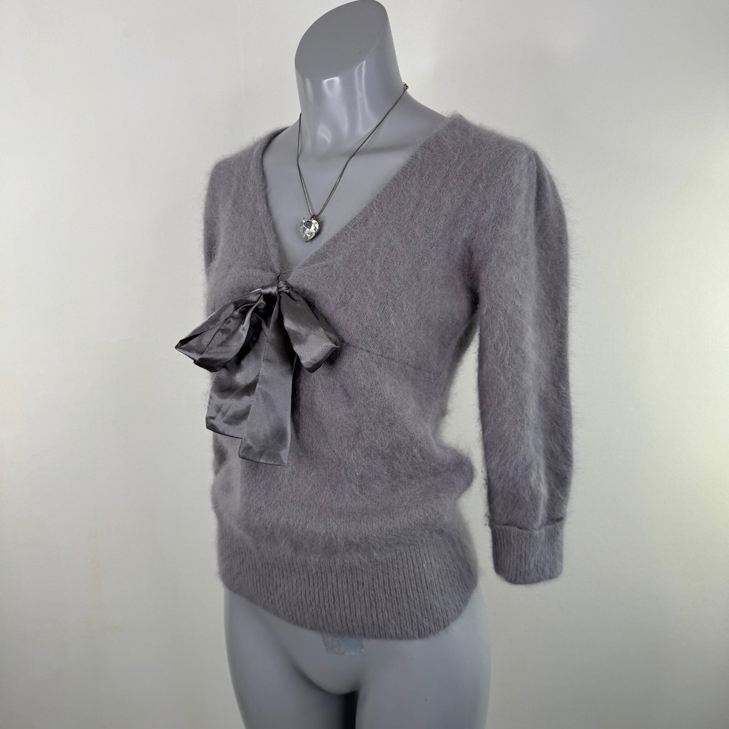 Y2K vintage angora blend jumper 3/4 sleeve knit v neck big bow grey coquette