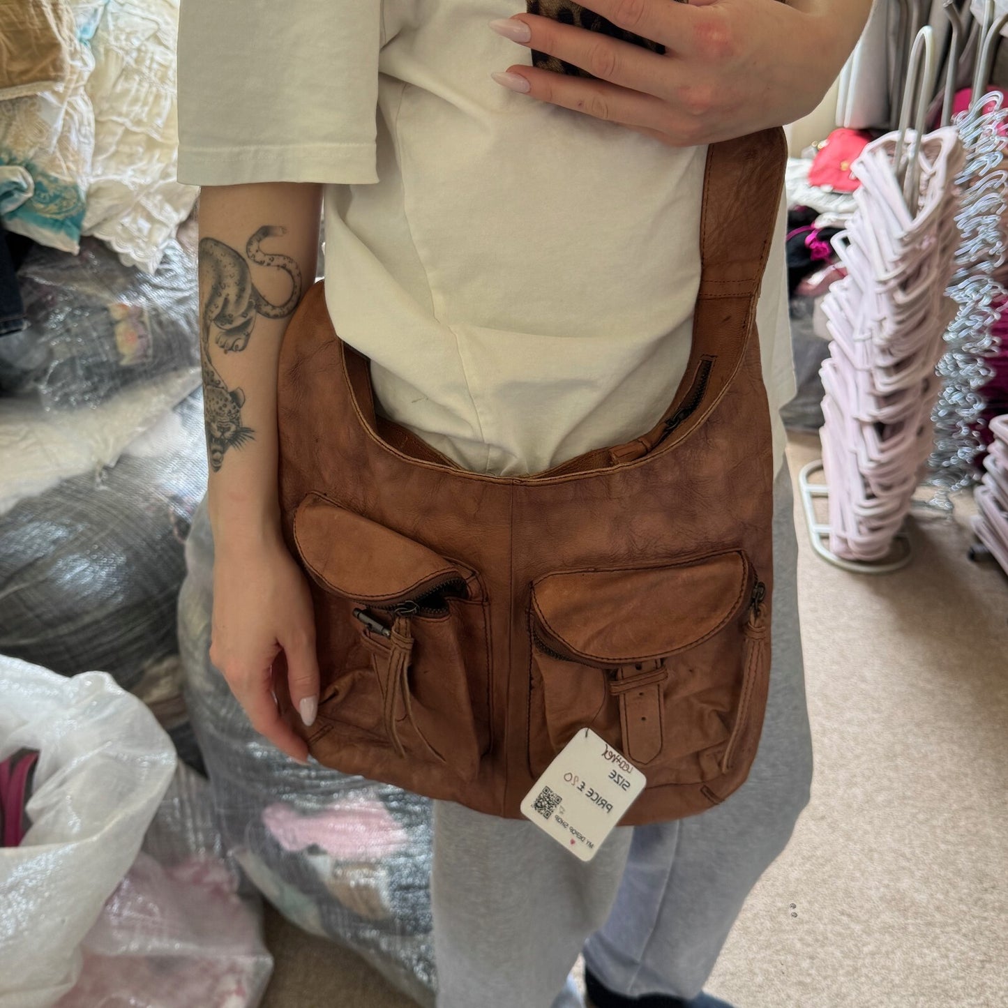 Y2K vintage 100% leather crossbody bag cargo pockets buckle faded dusty pink