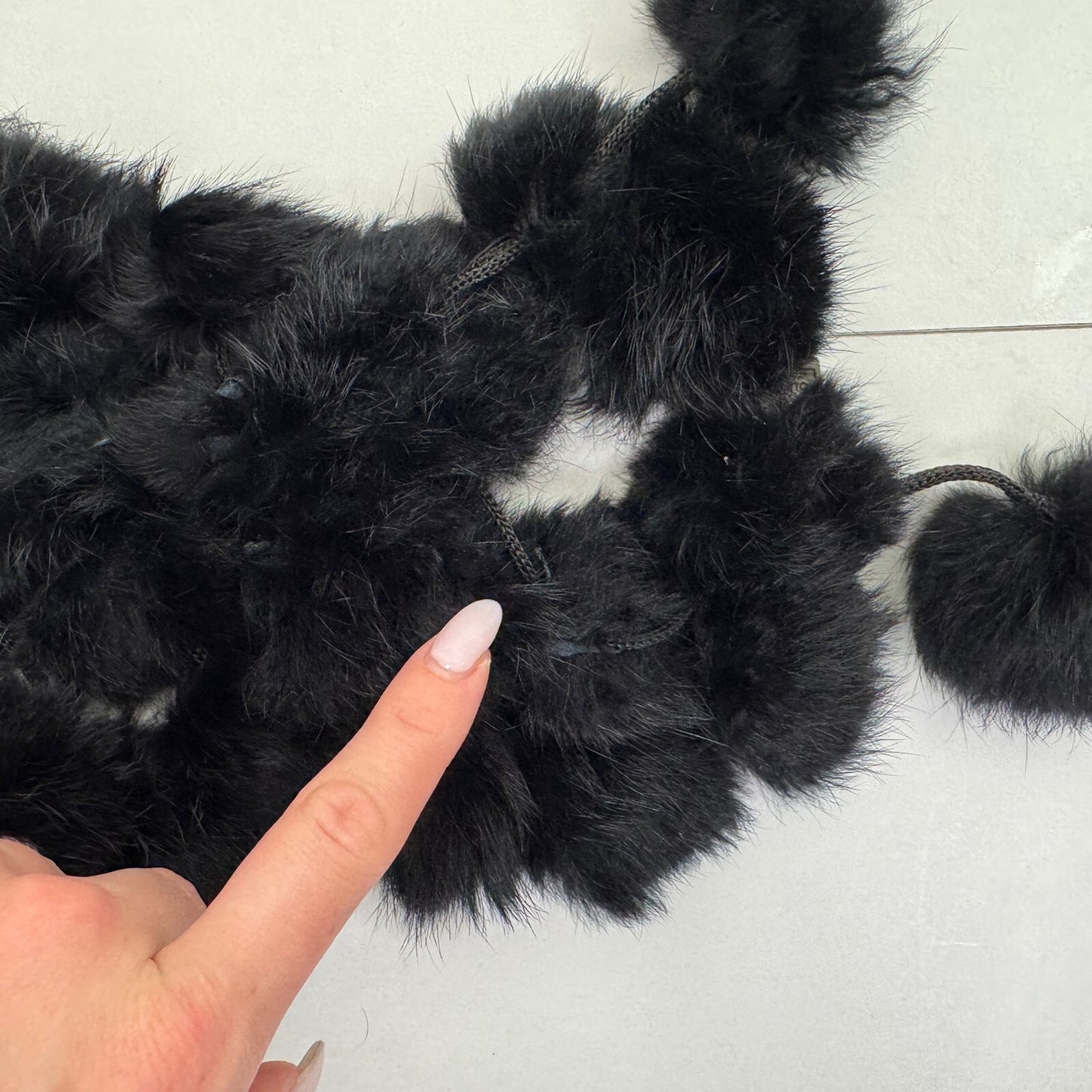 Y2K vintage genuine lapin fur scarf pom pom chunky rabbit black