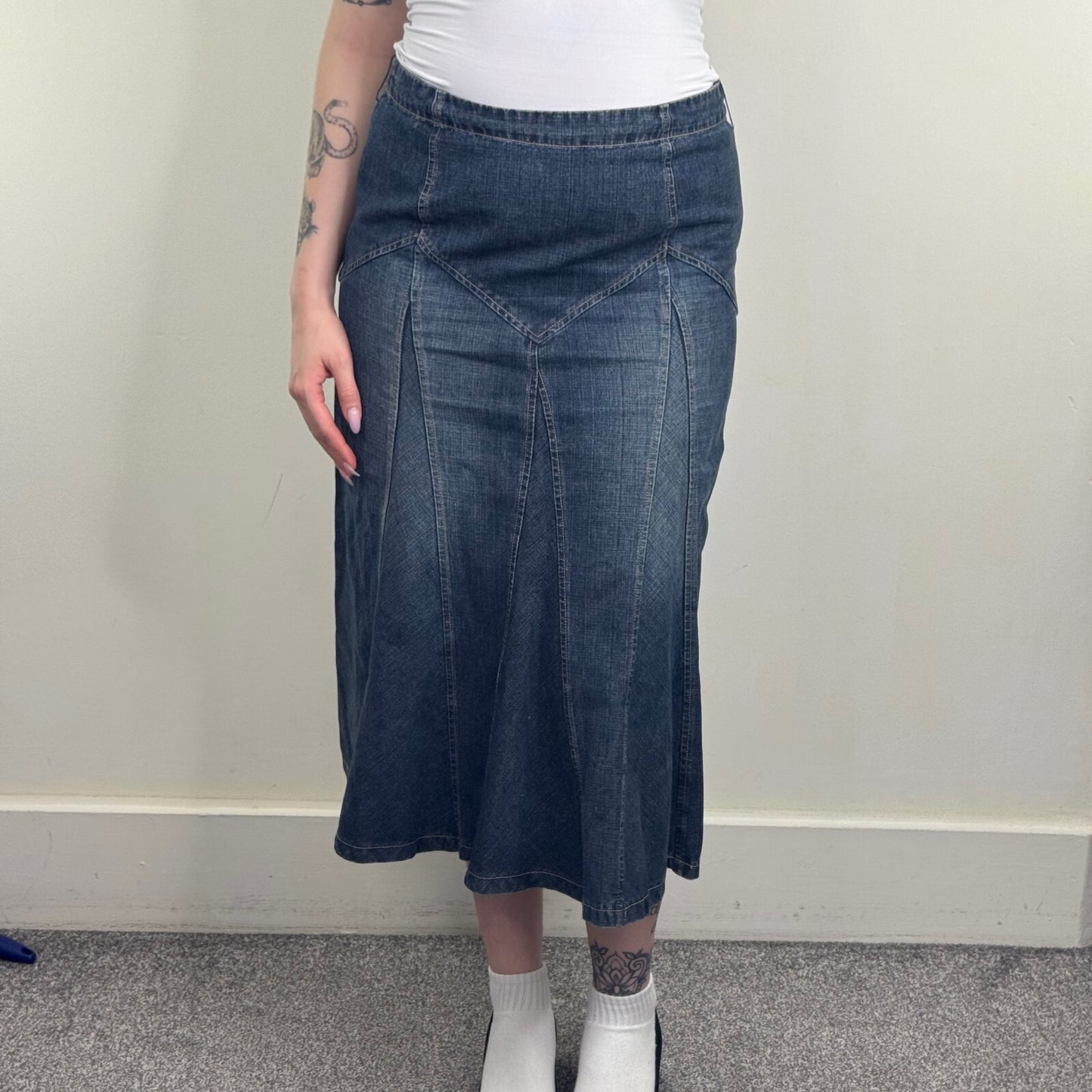 Y2K vintage denim maxi skirt a line faded blue wash gathered flowy calf length