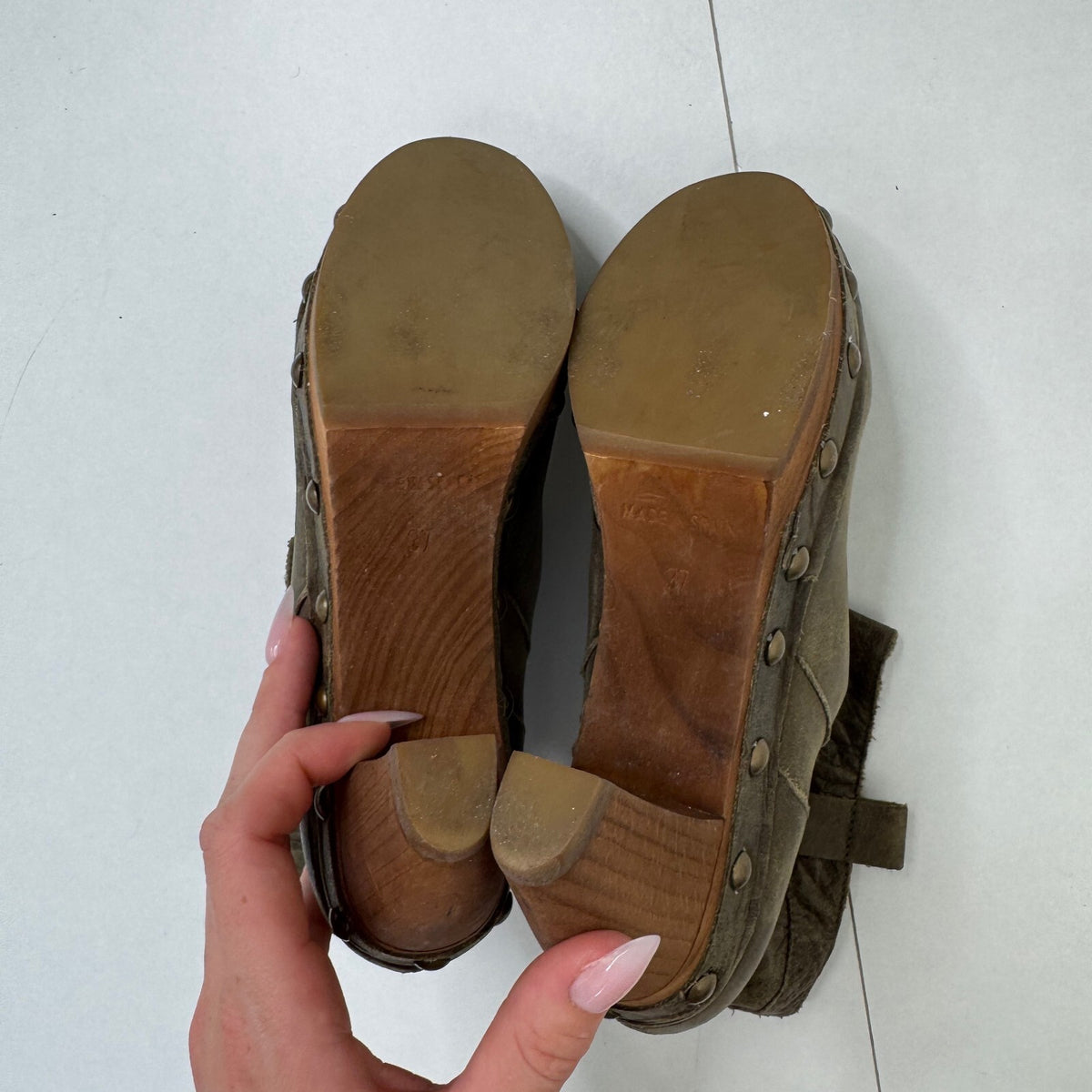 Vintage genuine leather boots studded heels wooden short 2010s archive khaki