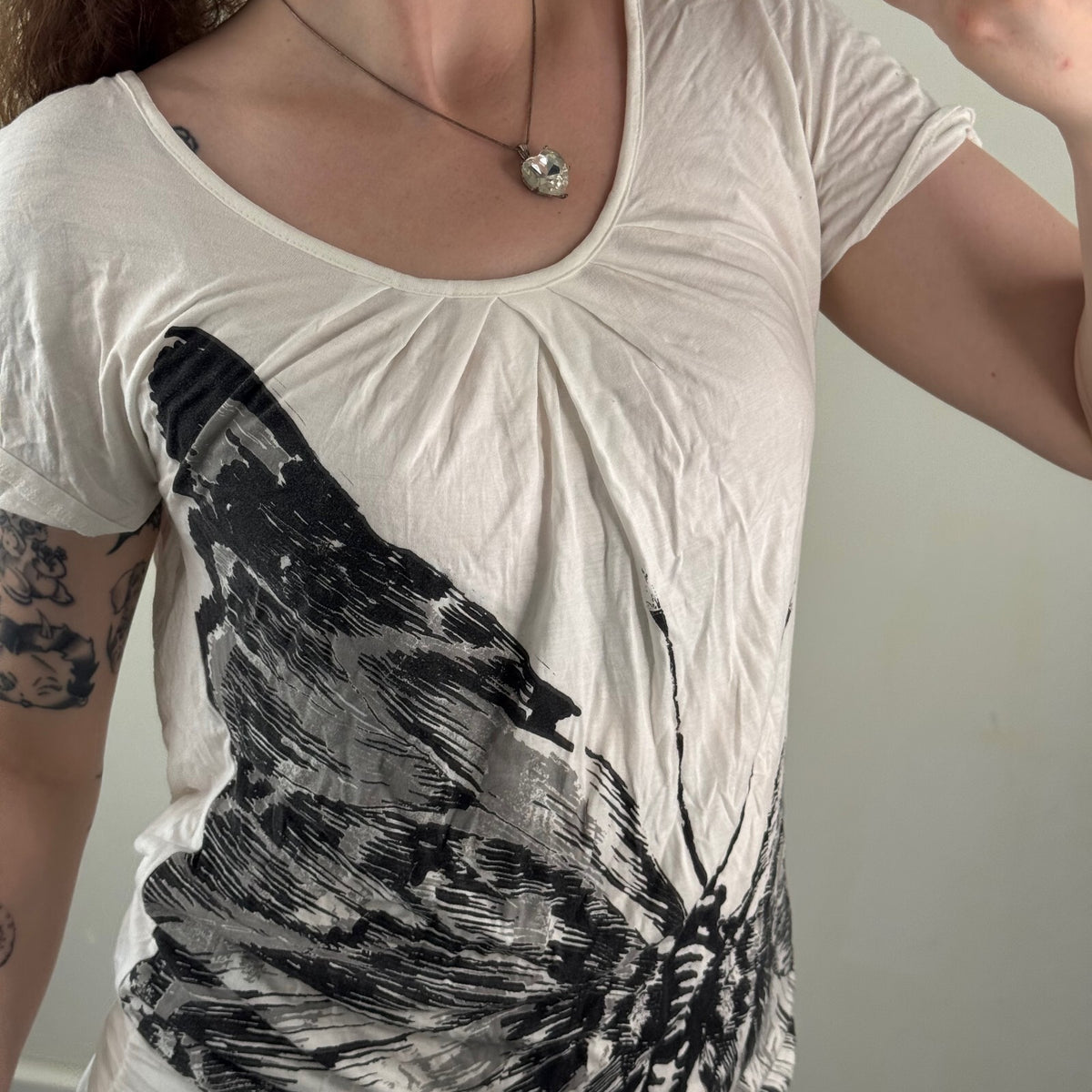 Y2K vintage t-shirt short sleeve top slouchy open back butterfly print ruched