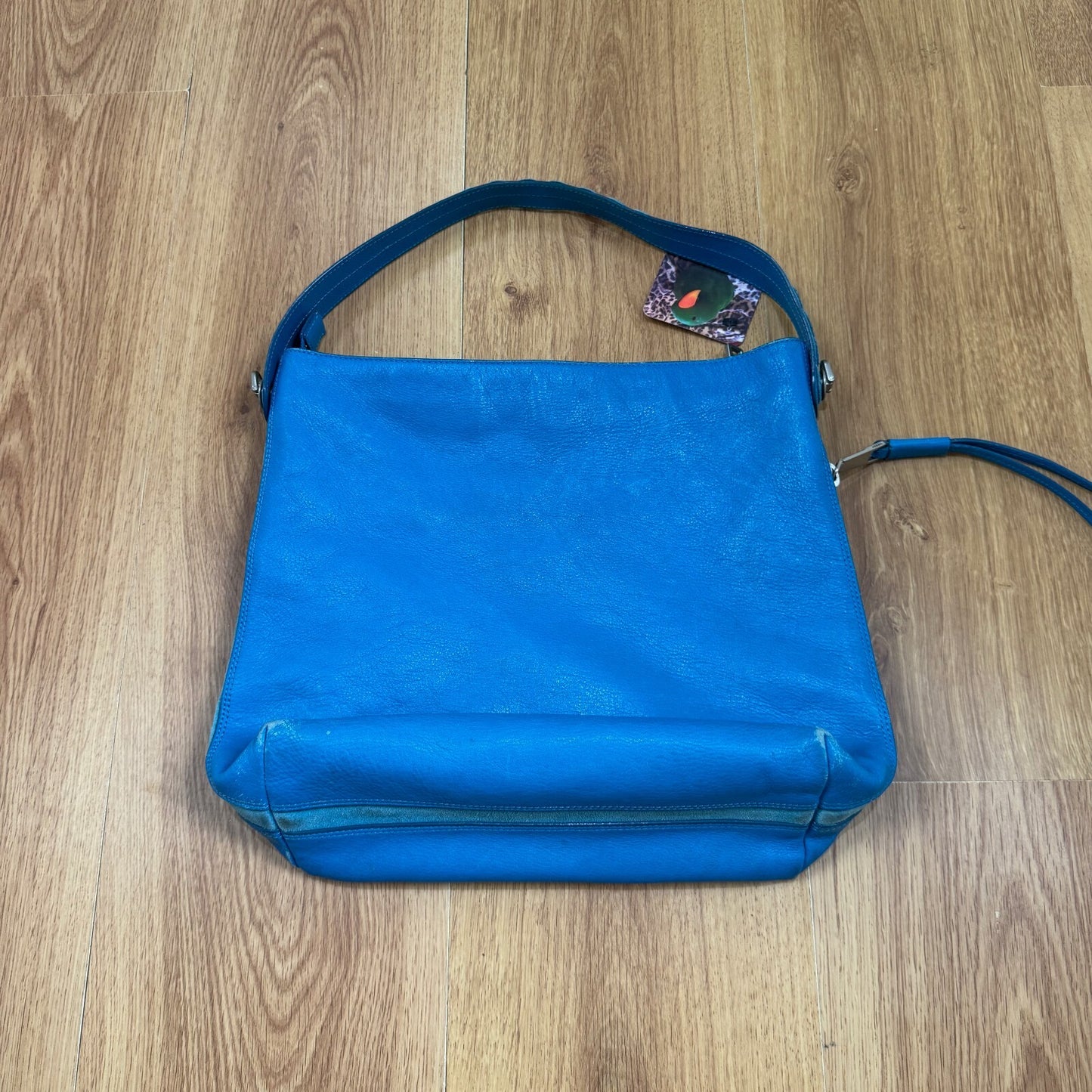 Y2K vintage Fossil shoulder bag small genuine cow hide leather zip suede detail