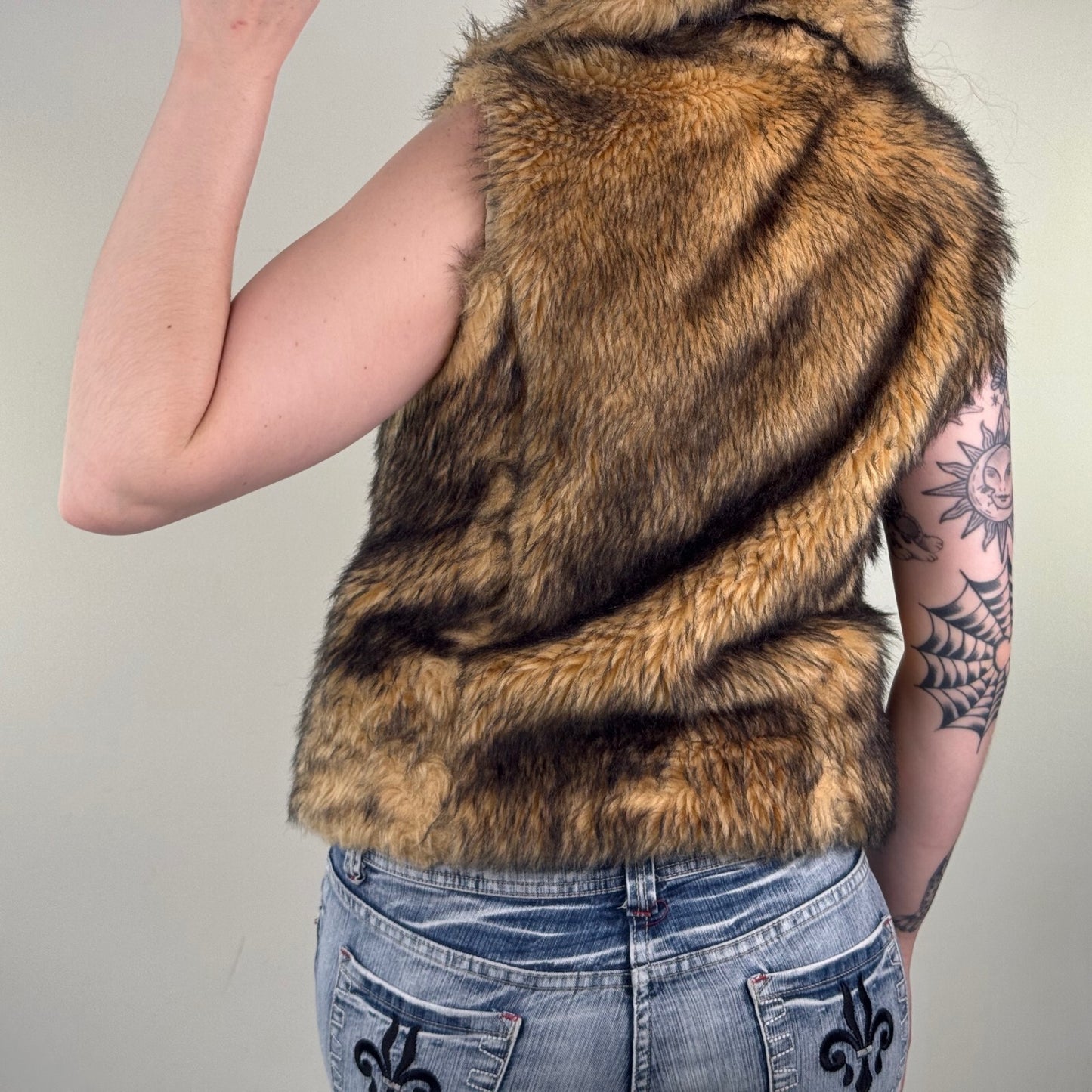 Y2K vintage gilet bodywarmer zip up faux fur high neck brown two tone pockets