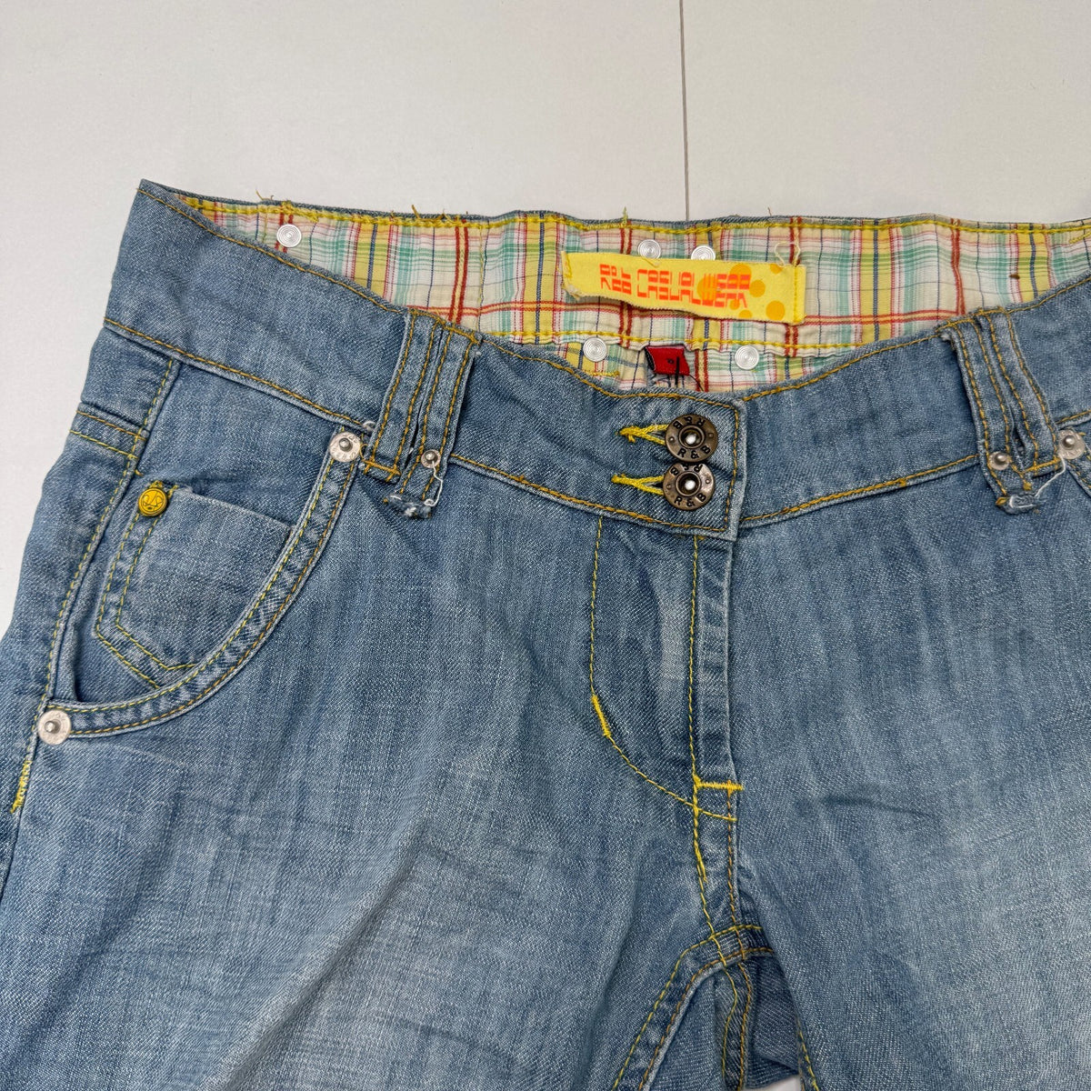 Y2K vintage low rise capri jeans denim cropped baggy crop light blue wash cargo
