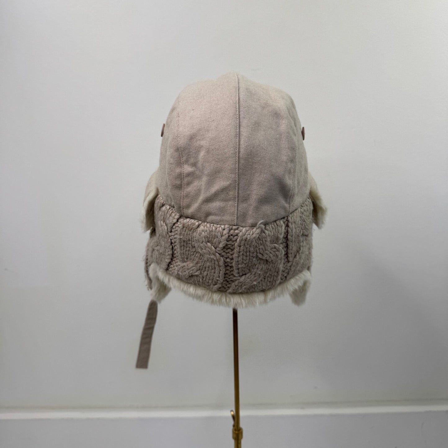 Y2K vintage trapper hat faux fur trim cable knit beige cream wool blend
