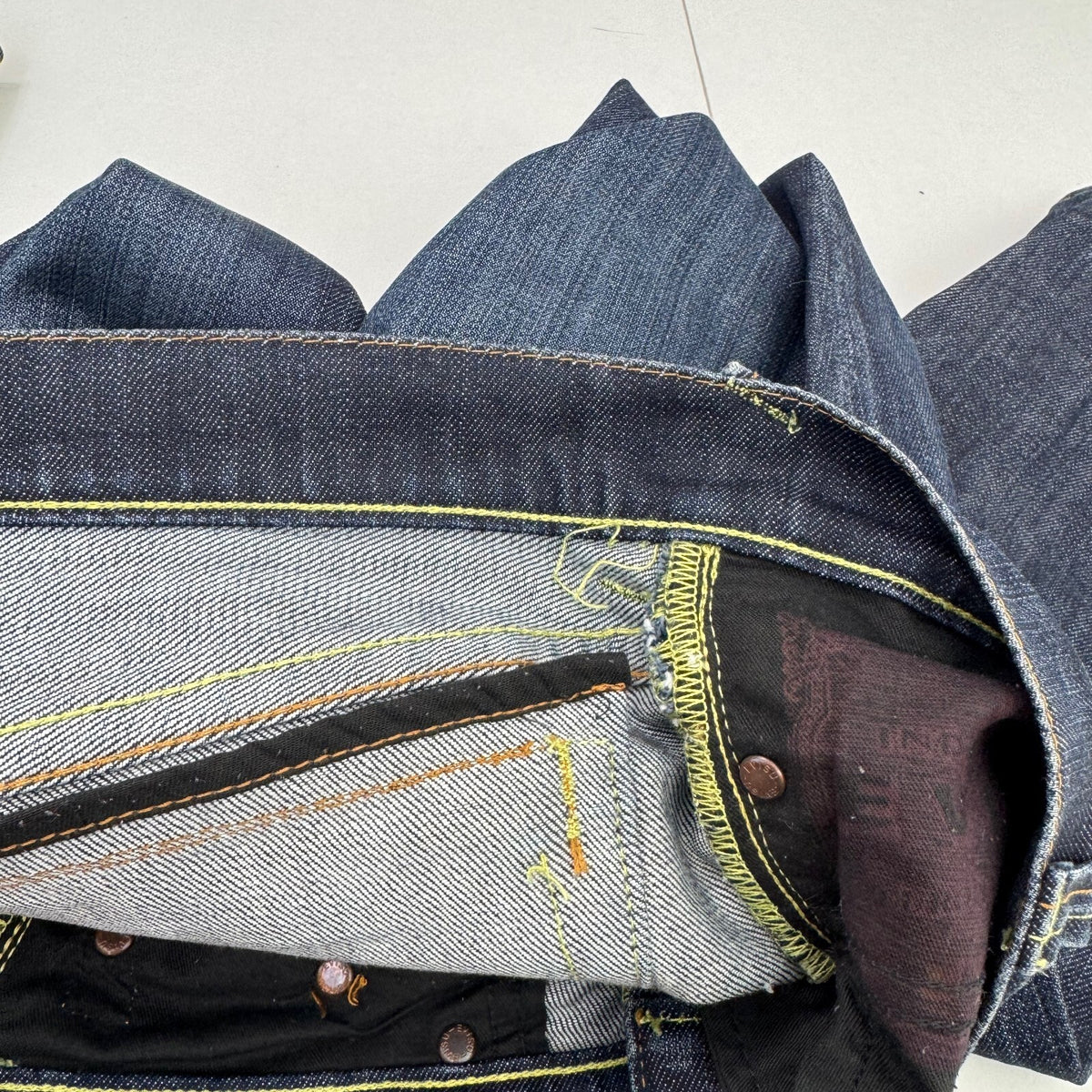 Vintage Y2K Evisu Low Rise Bootcut Jeans Distressed Seagull Logo Dark Wash Denim