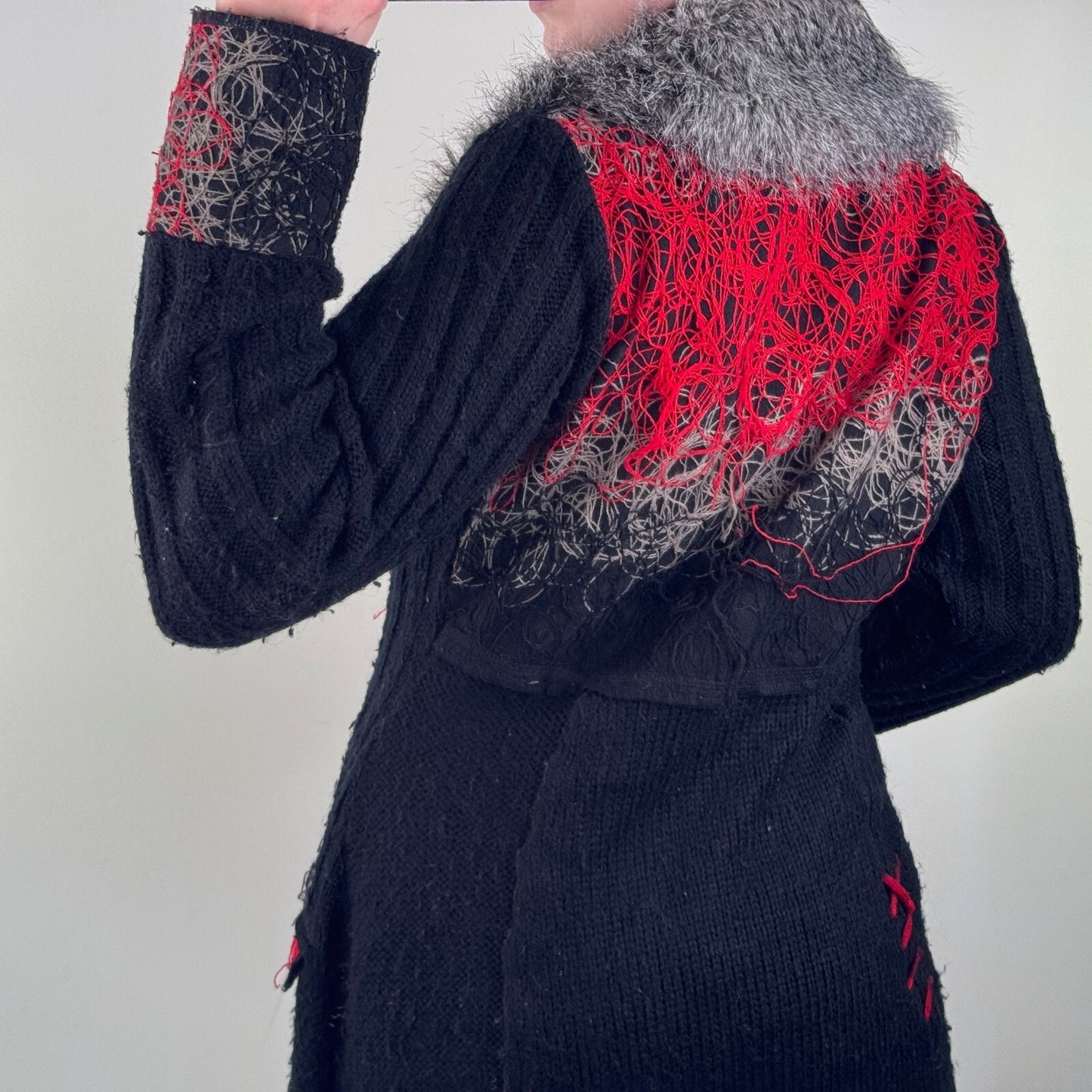 Y2K vintage cardigan wool blend chunky knit faux fur trim collar long floral