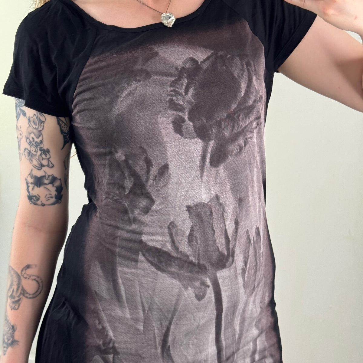 Y2K vintage Ted Baker long t-shirt short sleeve top floral graphic print tunic