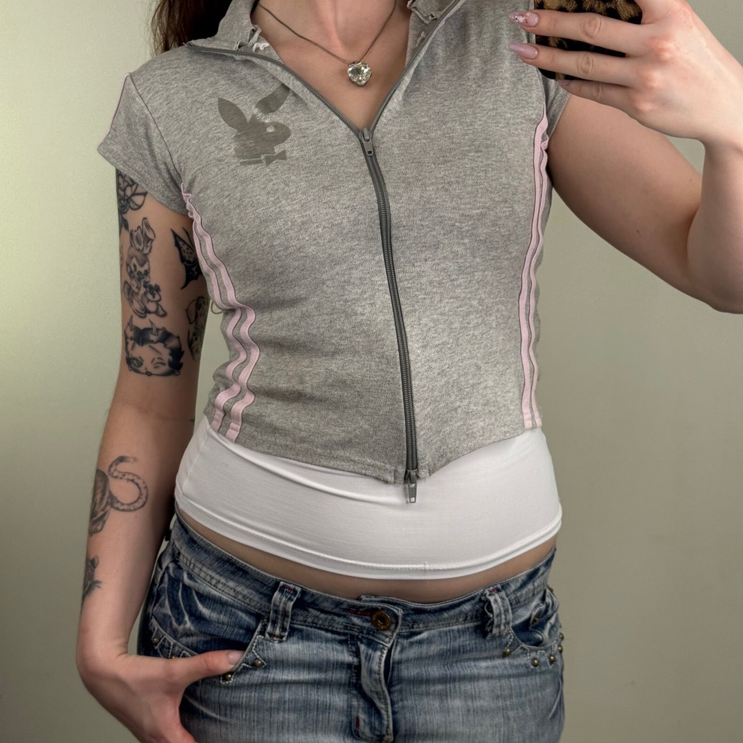 Y2K vintage bunny short sleeve top zip up high neck crop grey pink sporty