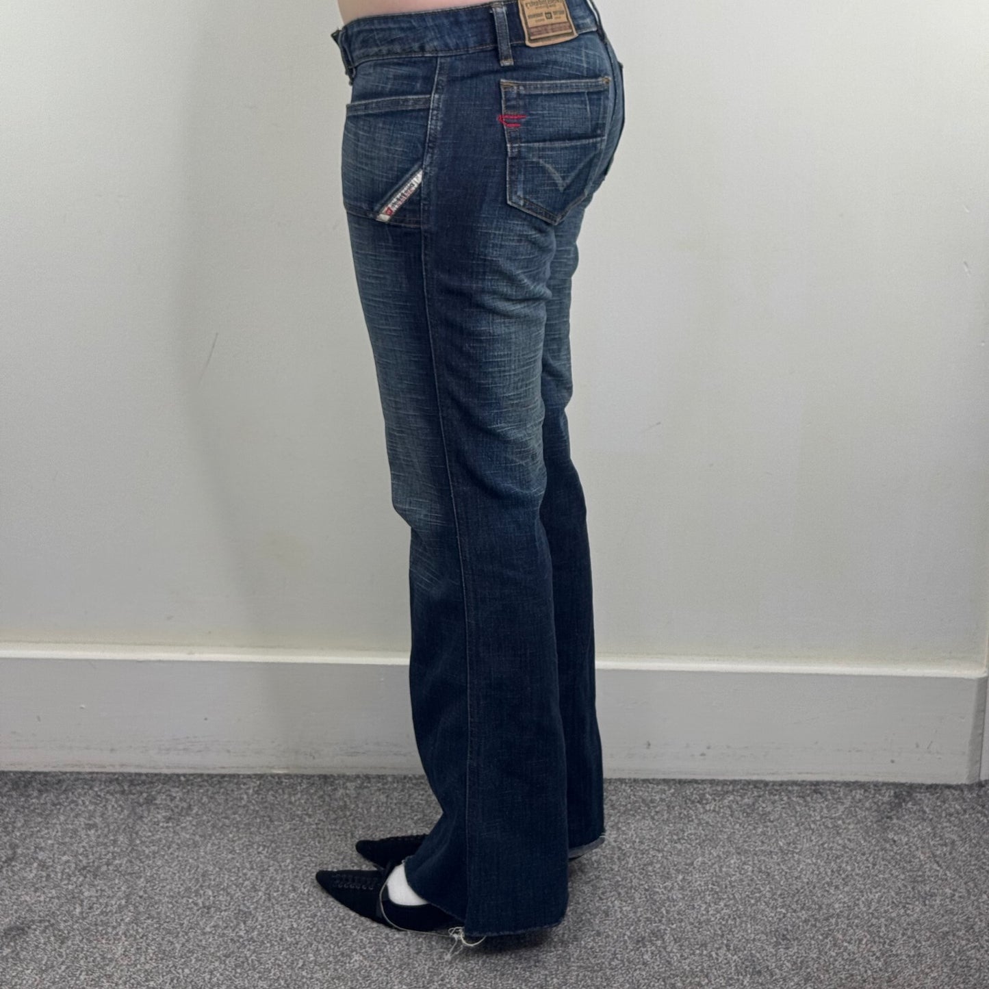 Y2K vintage bootcut denim jeans dark faded blue wash low rise