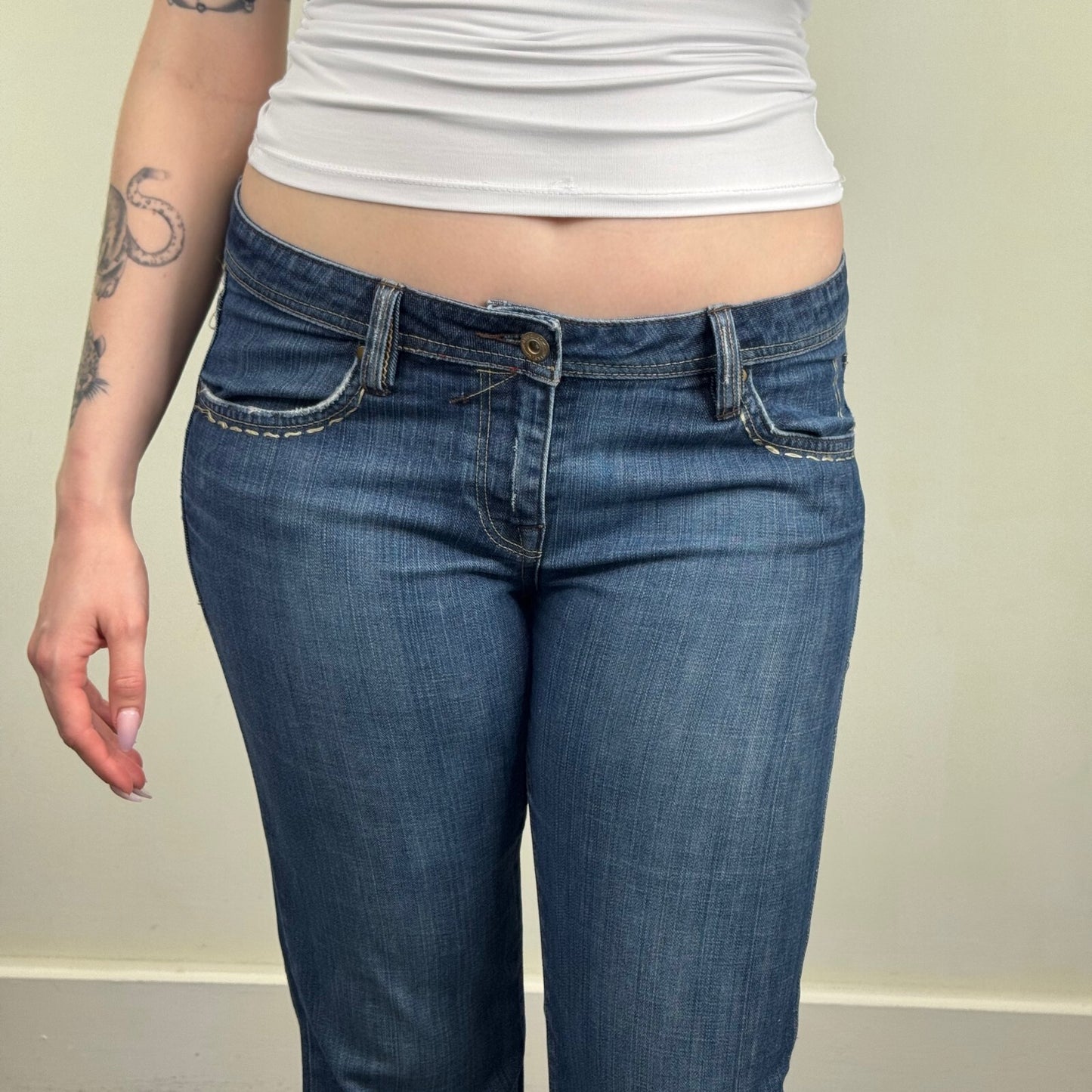 Y2K vintage bootcut denim jeans embroidery dark faded wash sequin distressed