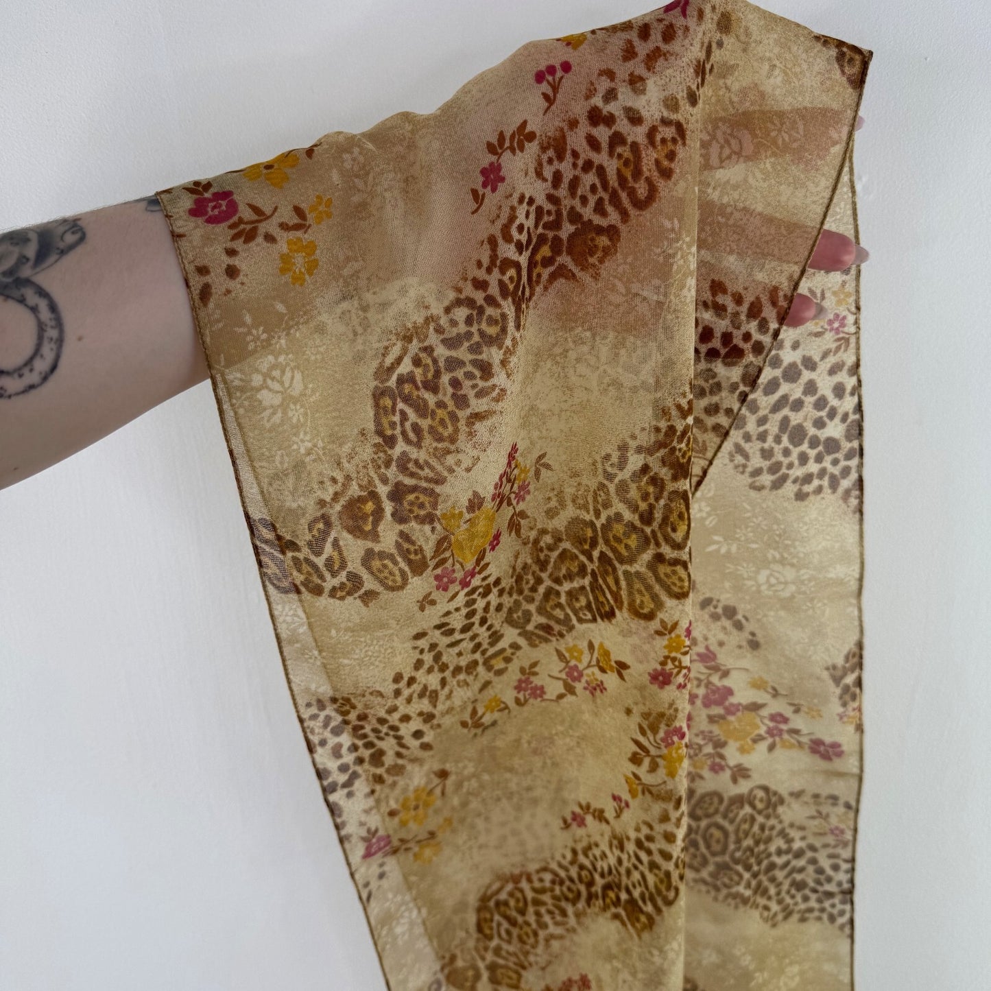 Y2K vintage scarf leopard print floral scarf beige