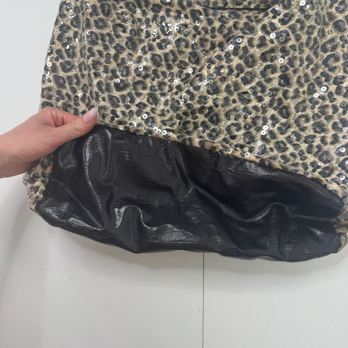 Y2K vintage shoulder bag large tote sequin leopard print boho embellished slouch
