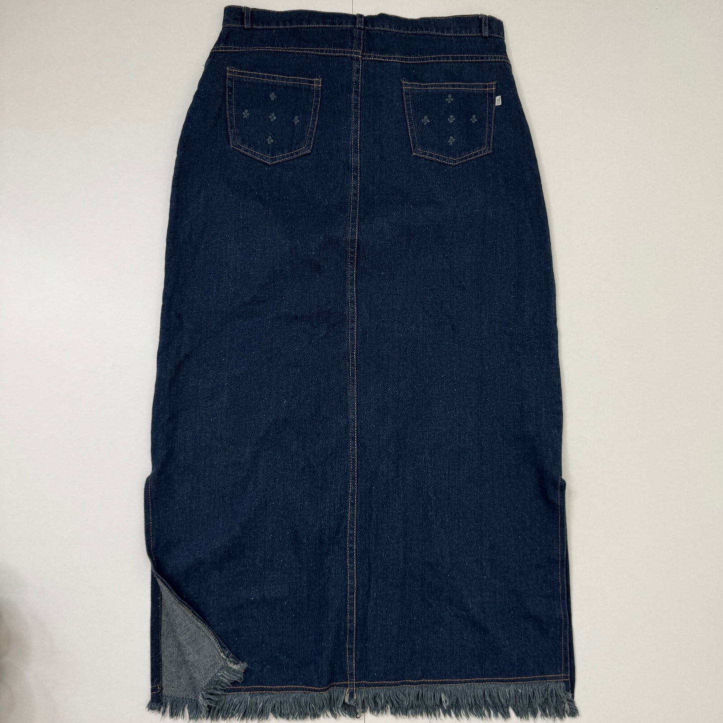 Y2K vintage maxi skirt denim dark blue wash fraying hem slit distressed pockets