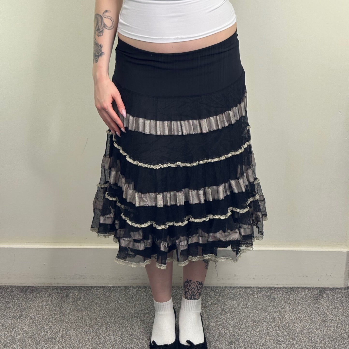 Y2K vintage maxi skirt tutu mesh frilly ruffle lace stretchy coquette