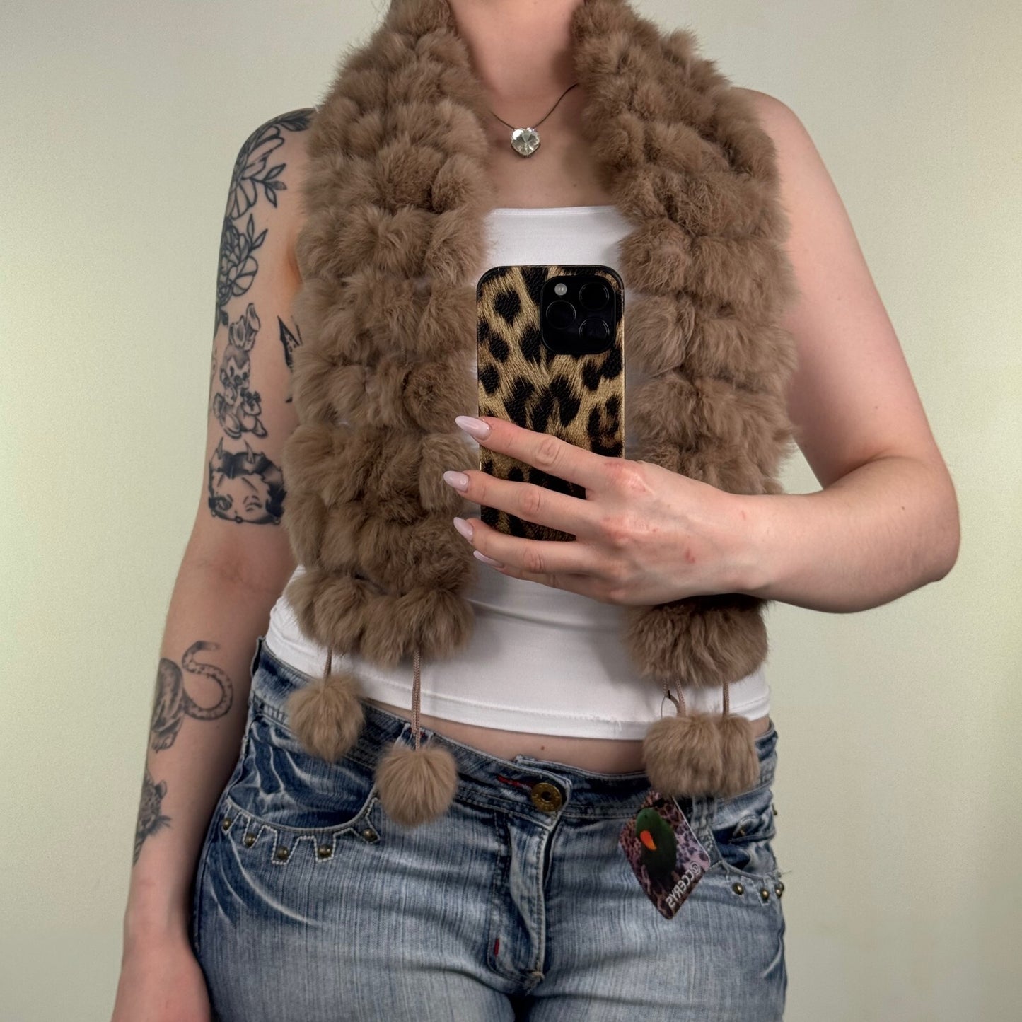 Y2K vintage genuine rabbit/ lapin scarf light brown pom pom