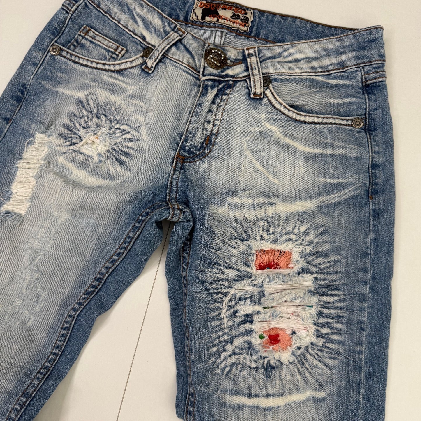 Rare AW03 Dsquared2 Archive Low Rise Distressed Embroidered Flared Jeans W26 L34